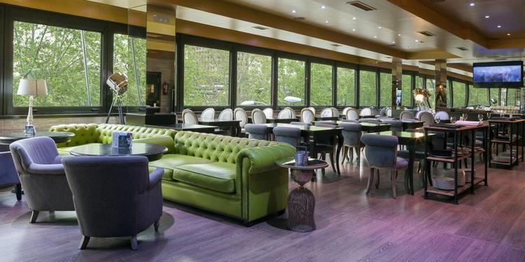 Cambridge Soho Club ha diseñado menús para comer y cenar en Navidad