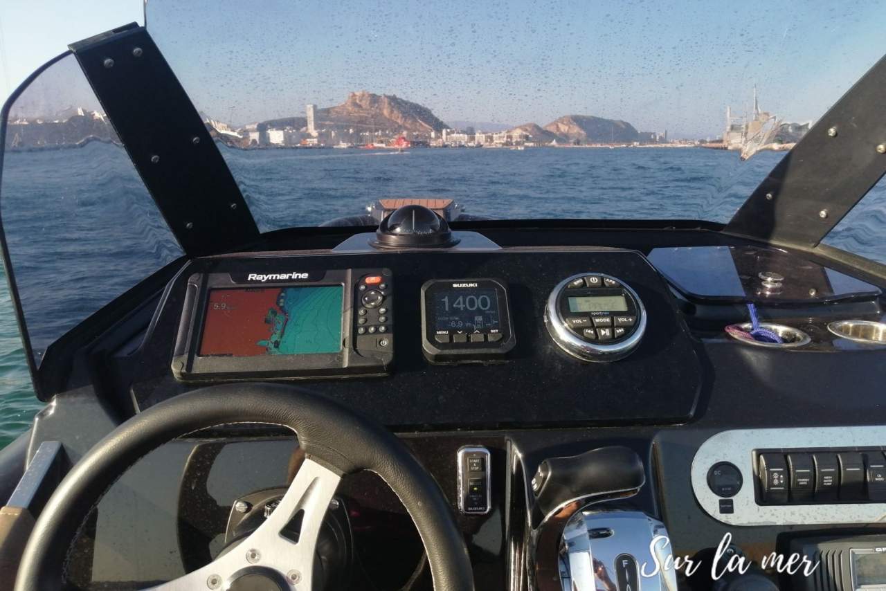 Alquiler de barcos en Alicante de Sur la mer,  la mejor actividad en la ciudad