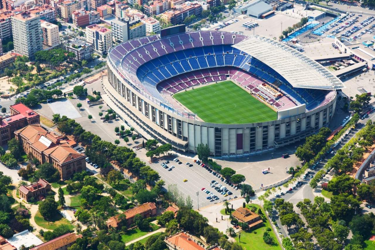 Comprar entradas Camp Nou con Football Host y experimentar una experiencia completa