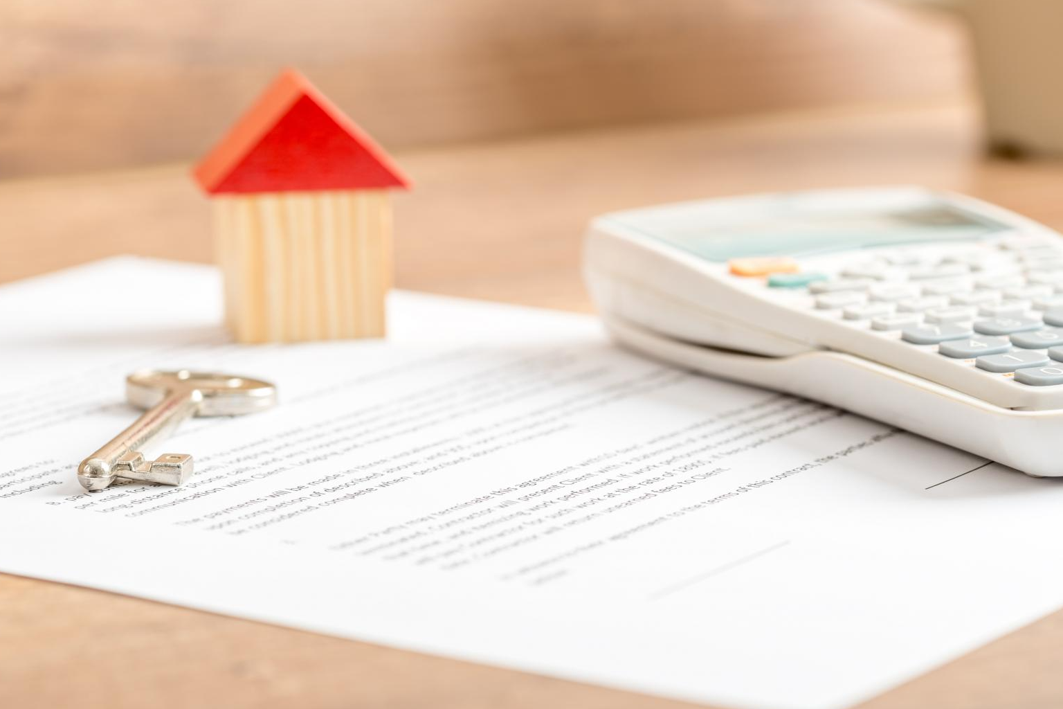 La Casa Agency se basa en los certificados del precio medio de vivienda en El Clot a la hora de vender los pisos en la zona