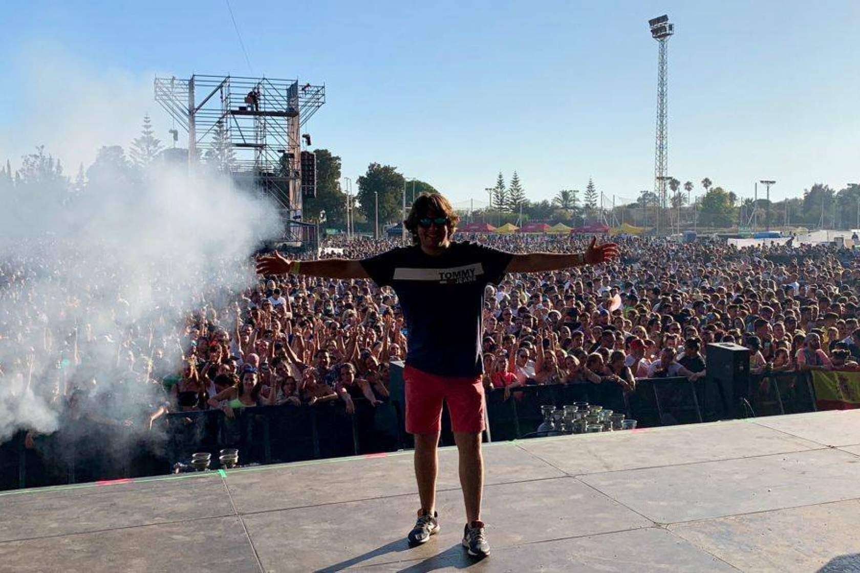 Kuky Fuego: el famoso que pasó de ser personaje televisivo a ser una de las personas con más contactos en España