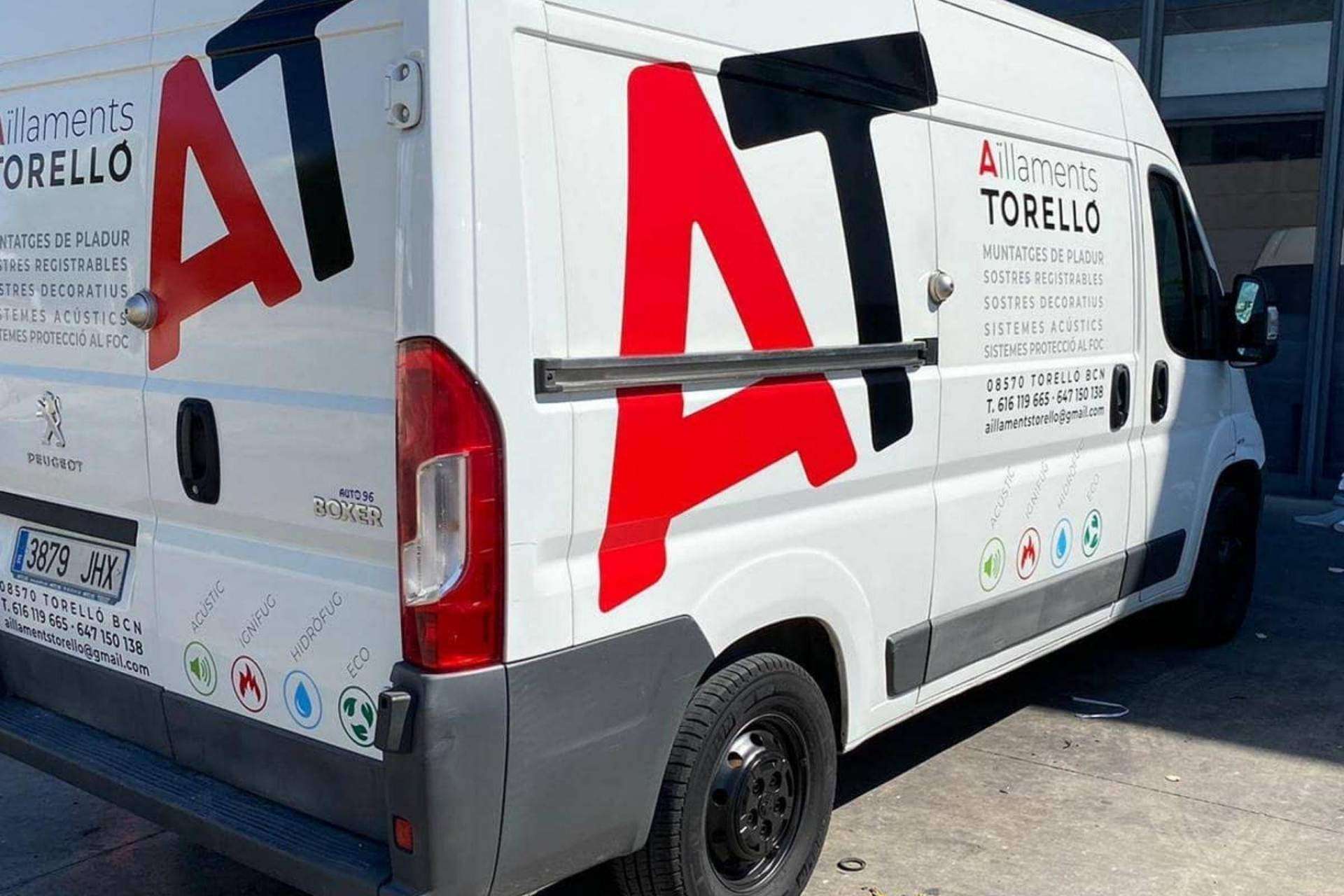 El proceso de rotulación digital en Deimprenta
