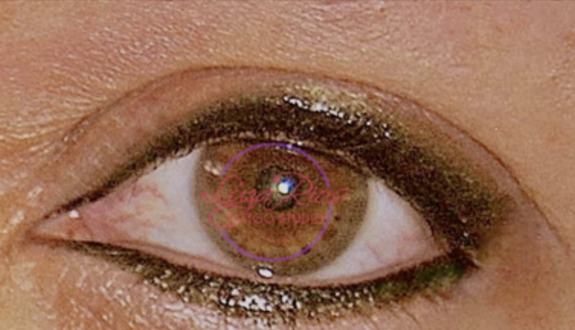 Luza Ríos: experta en rostros con arte y la técnica de maquillaje permanente difuminado