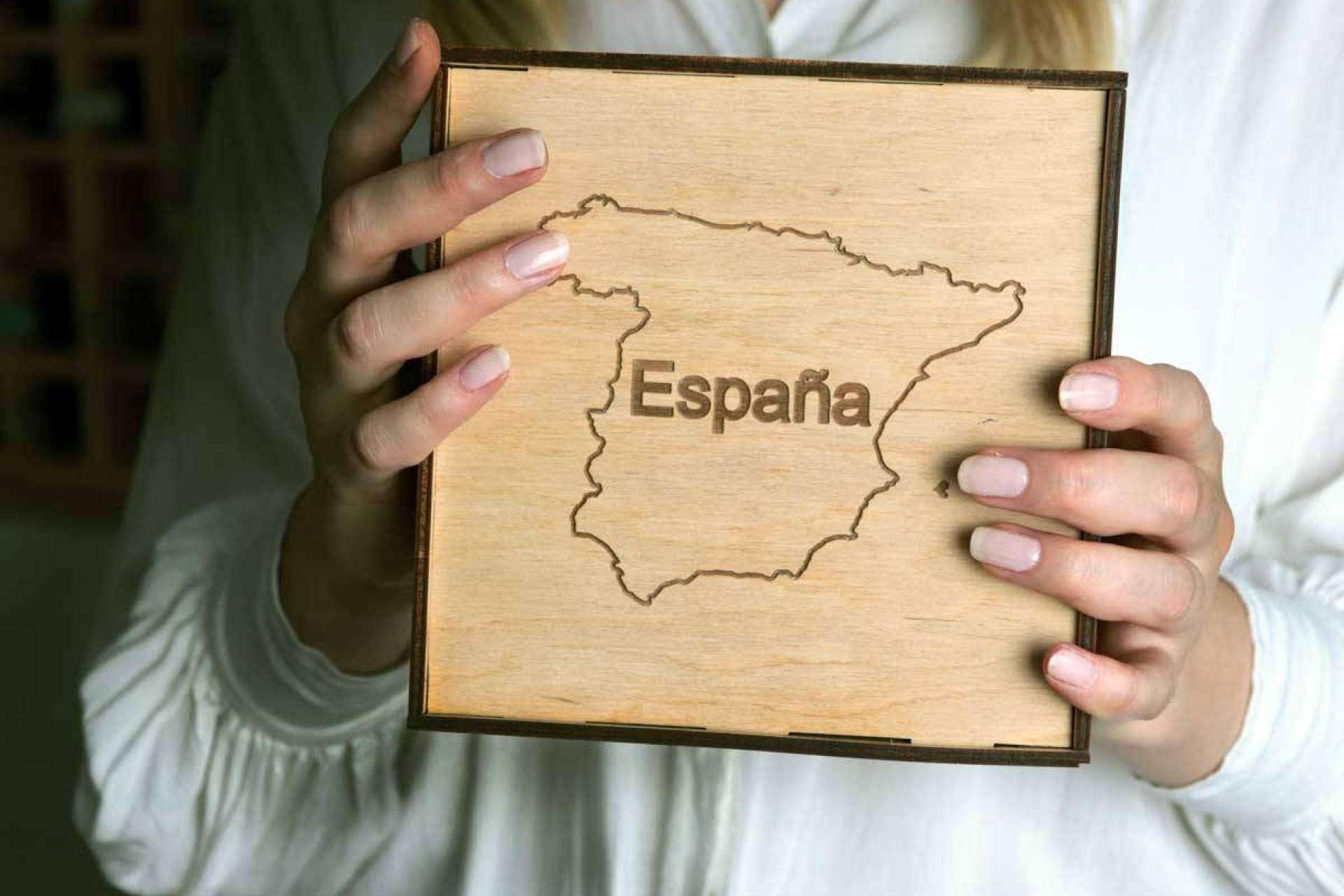 El mapa de España en madera de la compañía Regalos de Madera se convierte en el regalo ideal de la temporada