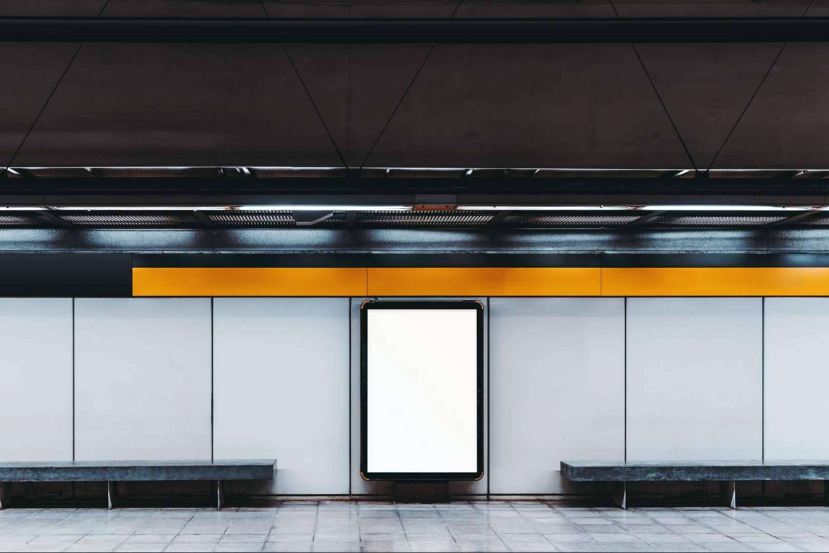 Eccodiez ofrece servicios de publicidad metro Madrid y vallas publicidad Madrid para empresas