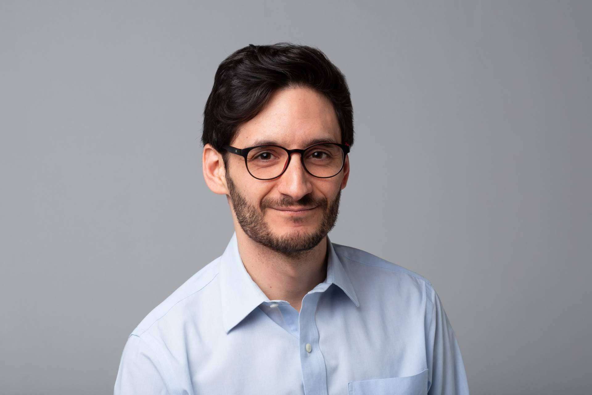 El poder de la marca personal y la respuesta a por qué tiene Tim Cook muchos más seguidores en Twitter que Apple