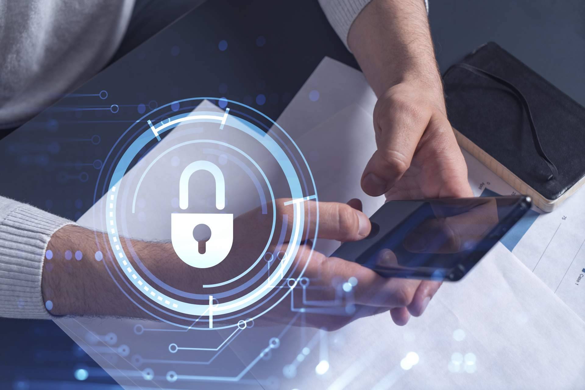 ¿Cuál es la mejor manera de proteger la información ante la pérdida de datos o el robo de claves?: la póliza ciber de Solopolizas