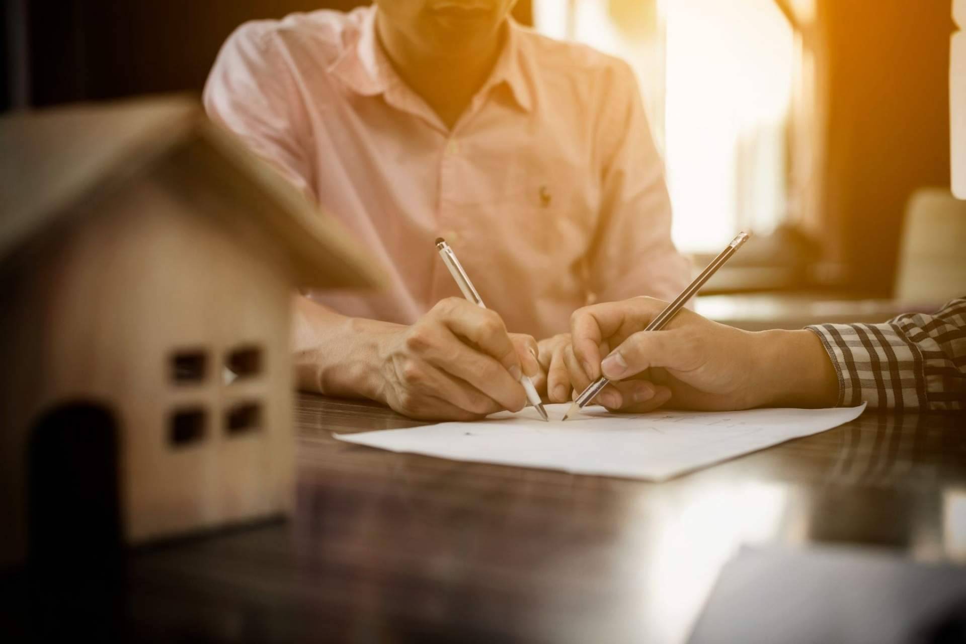 Inmo Academia ofrece cursos para agentes inmobiliarios y personas que quieren empezar este negocio: el método propio de la franquicia Inmo Merkat, elaborado por Marin Atanasov Anev