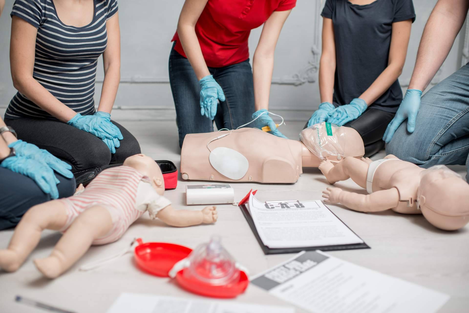 Los cursos de emergencias de Esforem capacitan a los alumnos para salvar vidas