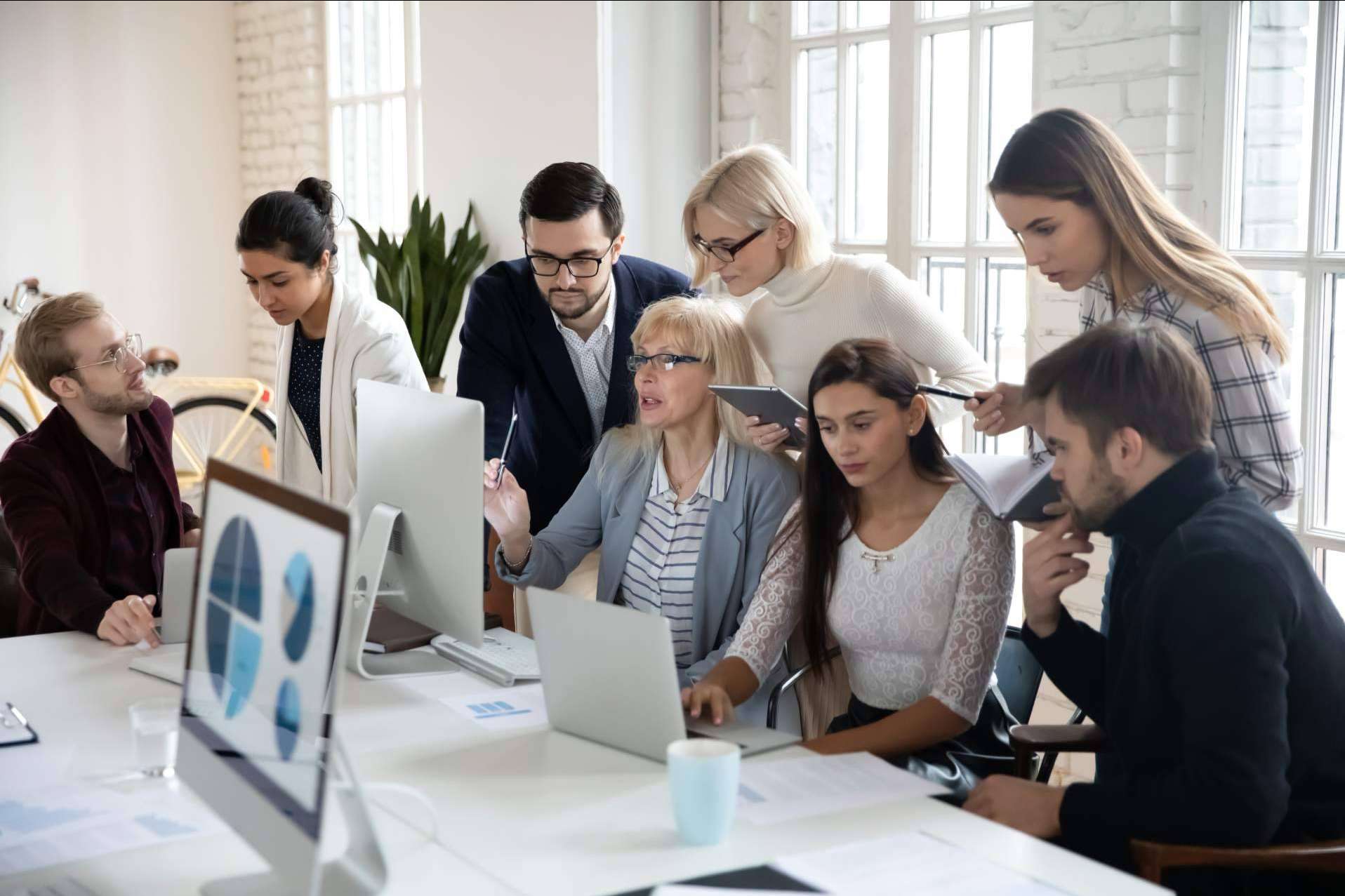 Claves para conectar con las nuevas generaciones, por la experta Ana Sarmiento