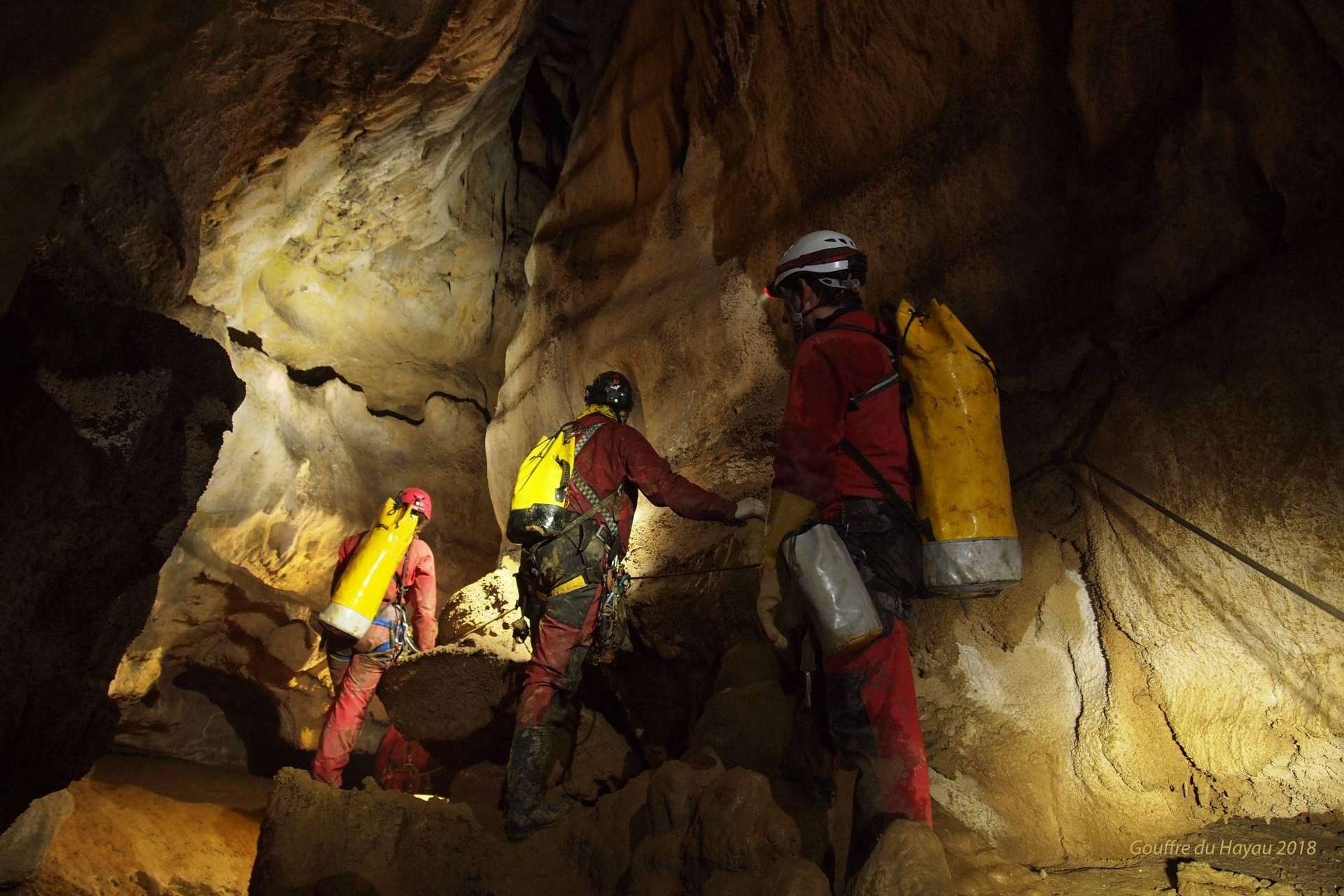 Vertical Challenge: una de las mejores formaciones en espeleología