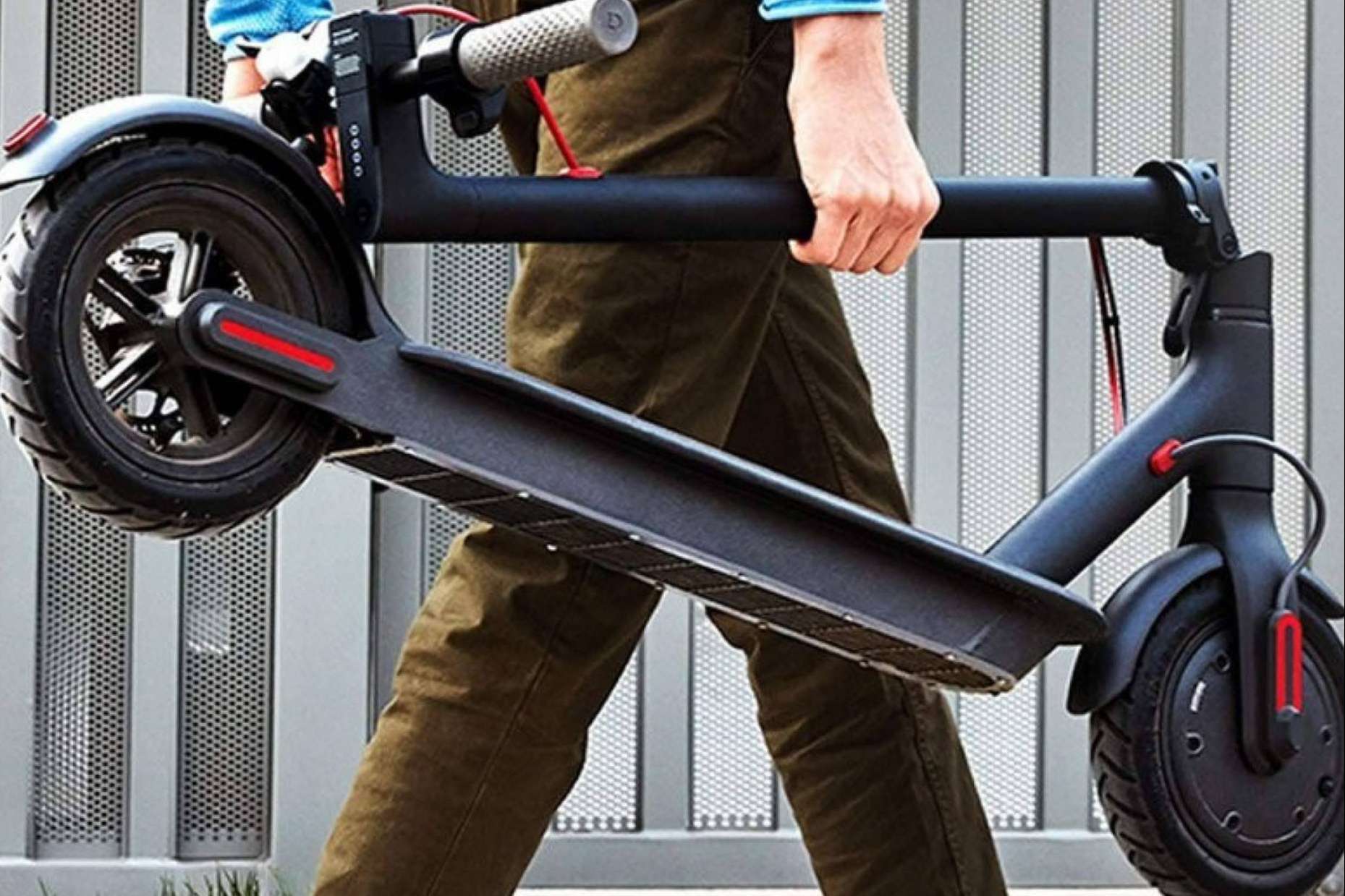 Servicio de reparación de patinetes eléctricos en Barcelona y Madrid con el Taller del Patinete