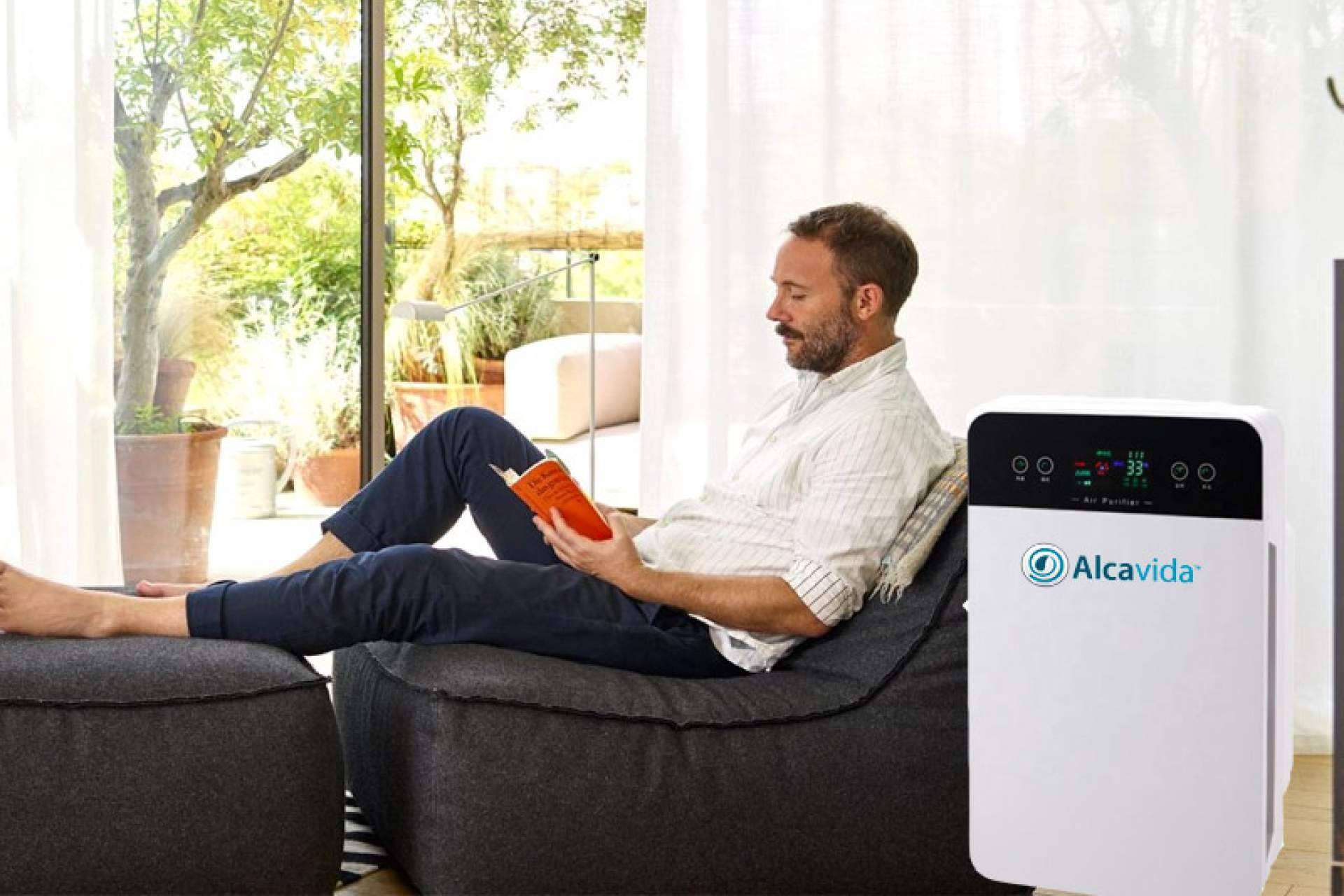 Purificador de aire con filtro HEPA y luz UV de Alcavida