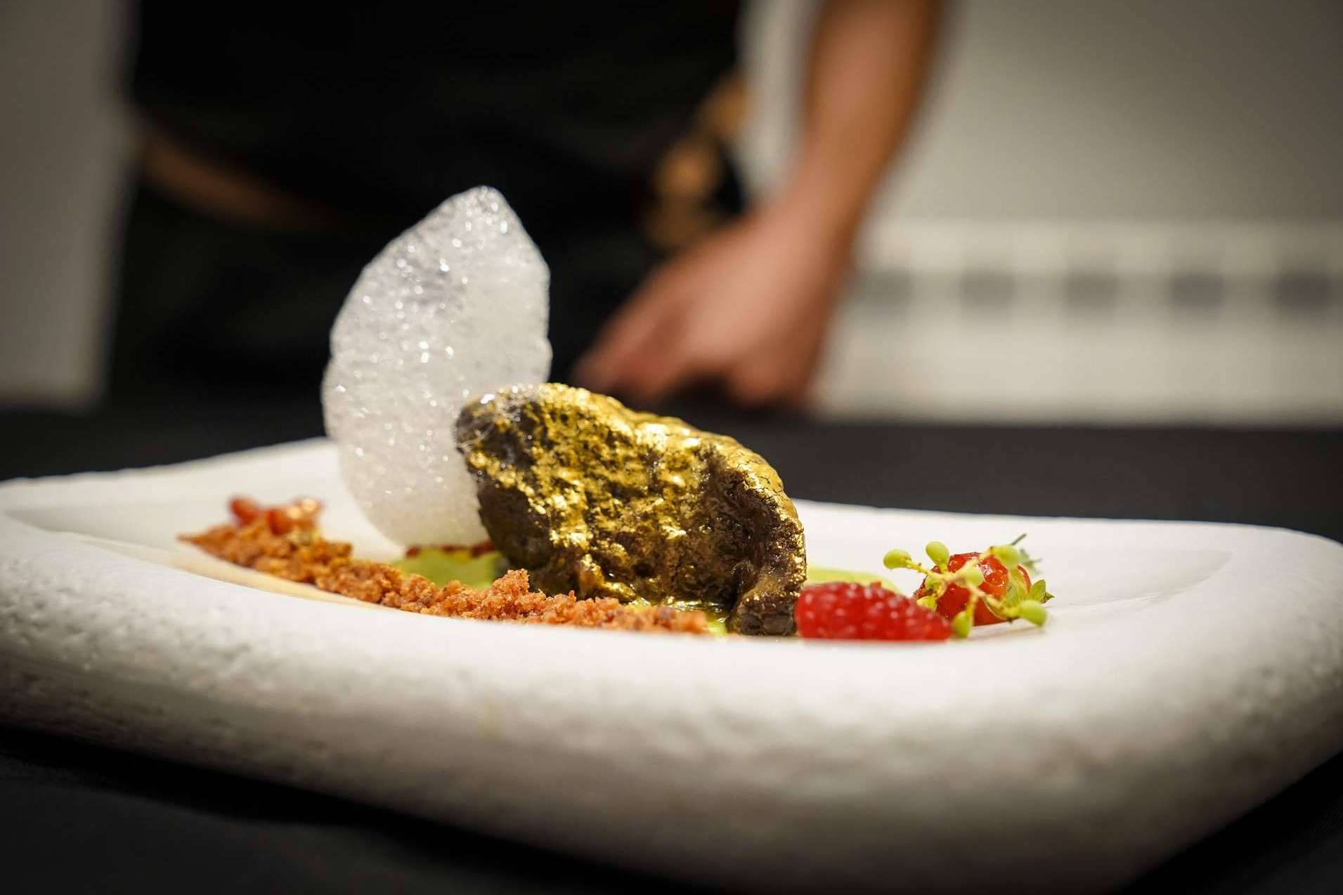 Tener un restaurante gourmet en casa es posible con el chef Víctor Comín