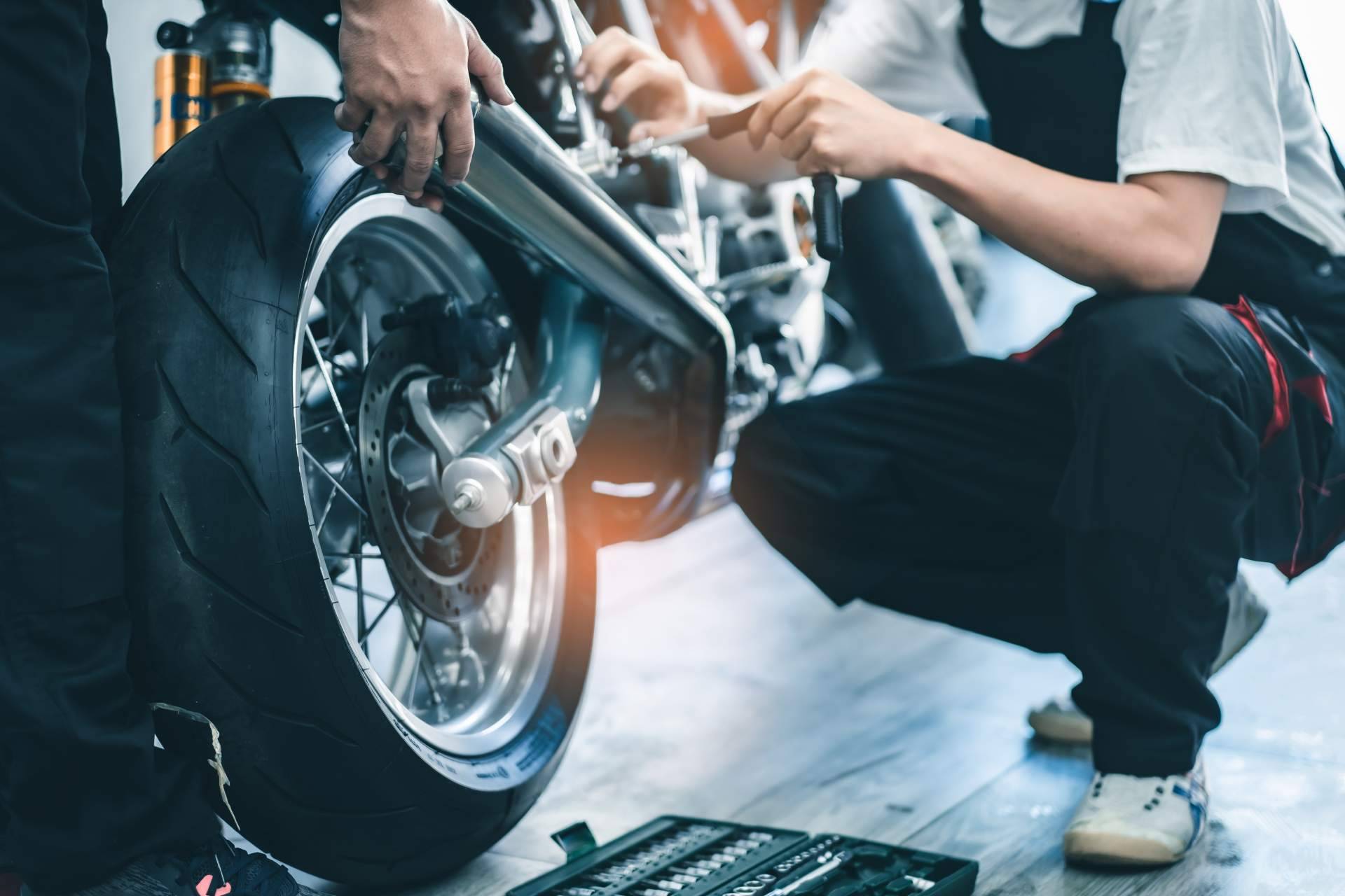 El interés por el curso de mecánica para motos sigue aumentando en el Instituto Técnico de Automoción