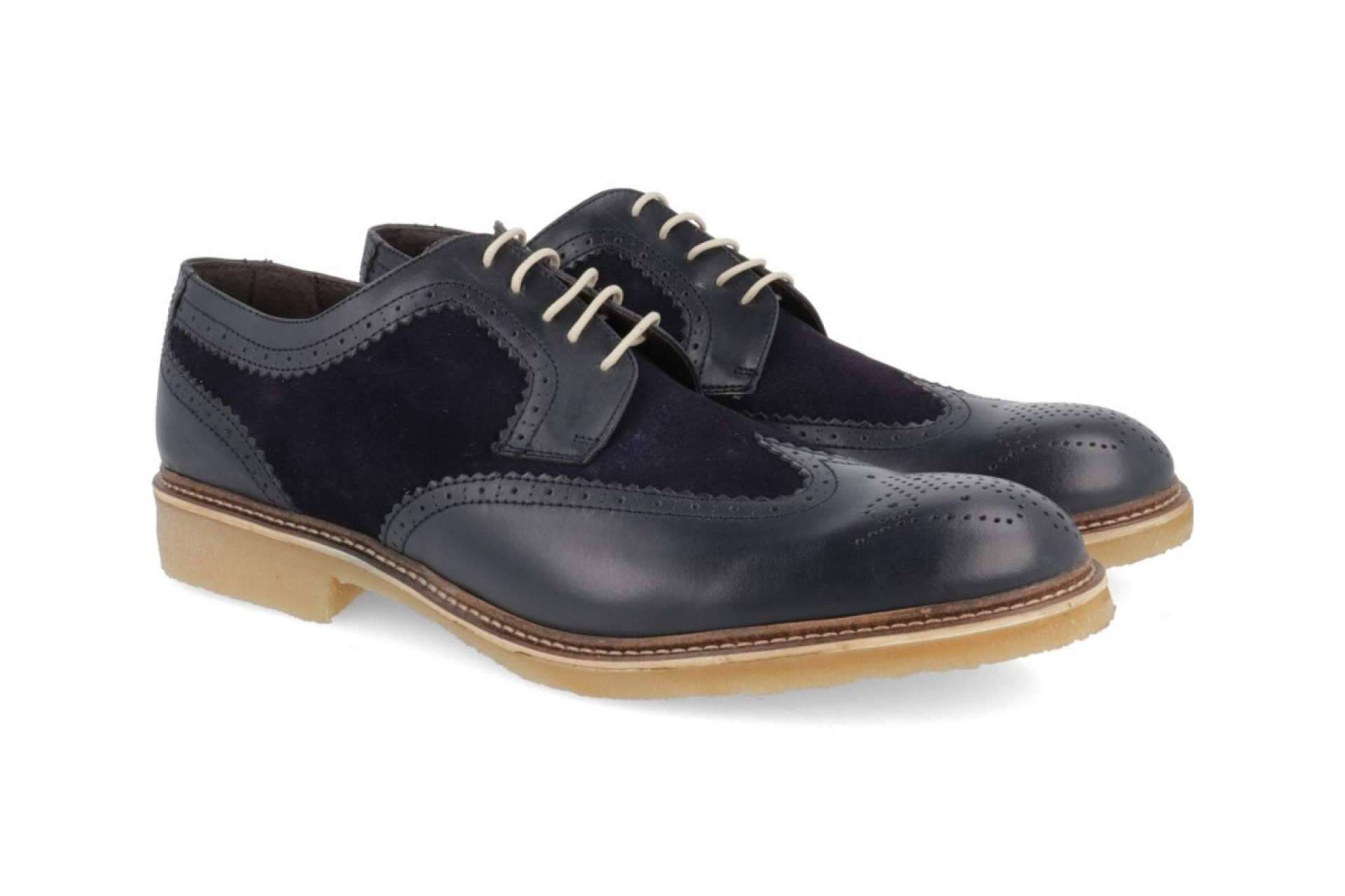 Los zapatos Derby de Ortiz & Reed son el complemento perfecto para el hombre actual