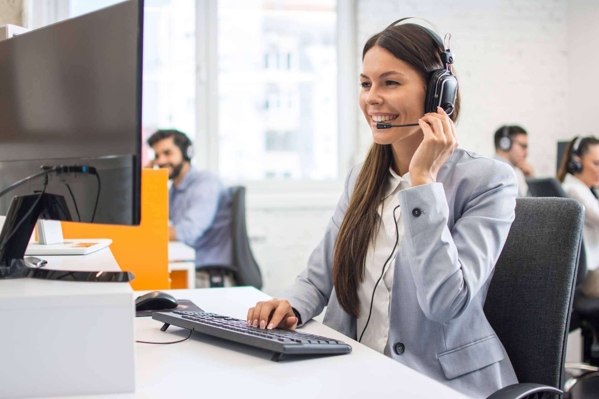 Ahorrar hasta un 50% en telecomunicaciones con la consultoría de telefonía de empresas de Pafercom