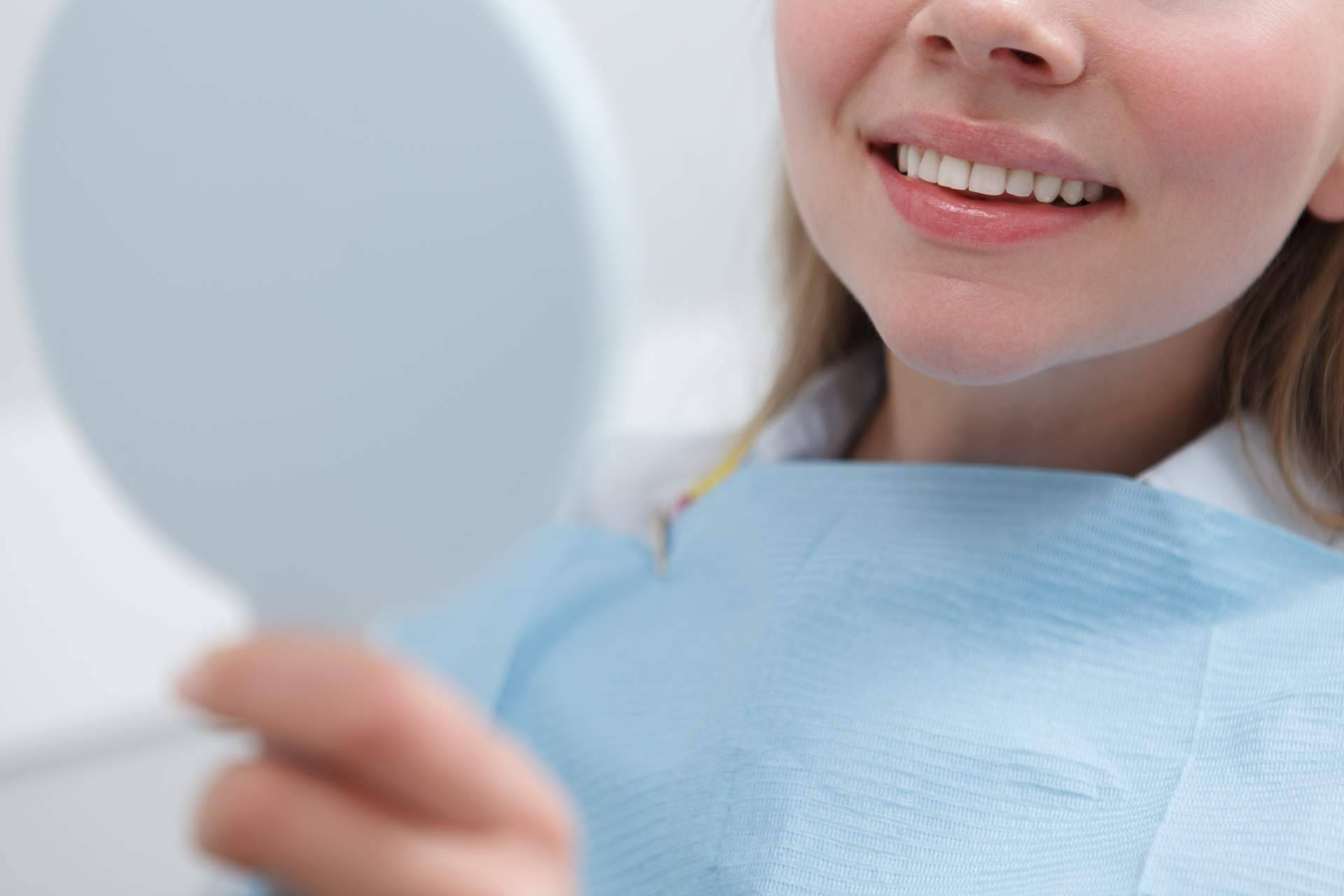 Clínica Sonrisas utiliza la tecnología del Plasma Rico en Factores de Crecimiento para garantizar una recuperación rápida y ortodoncia efectiva