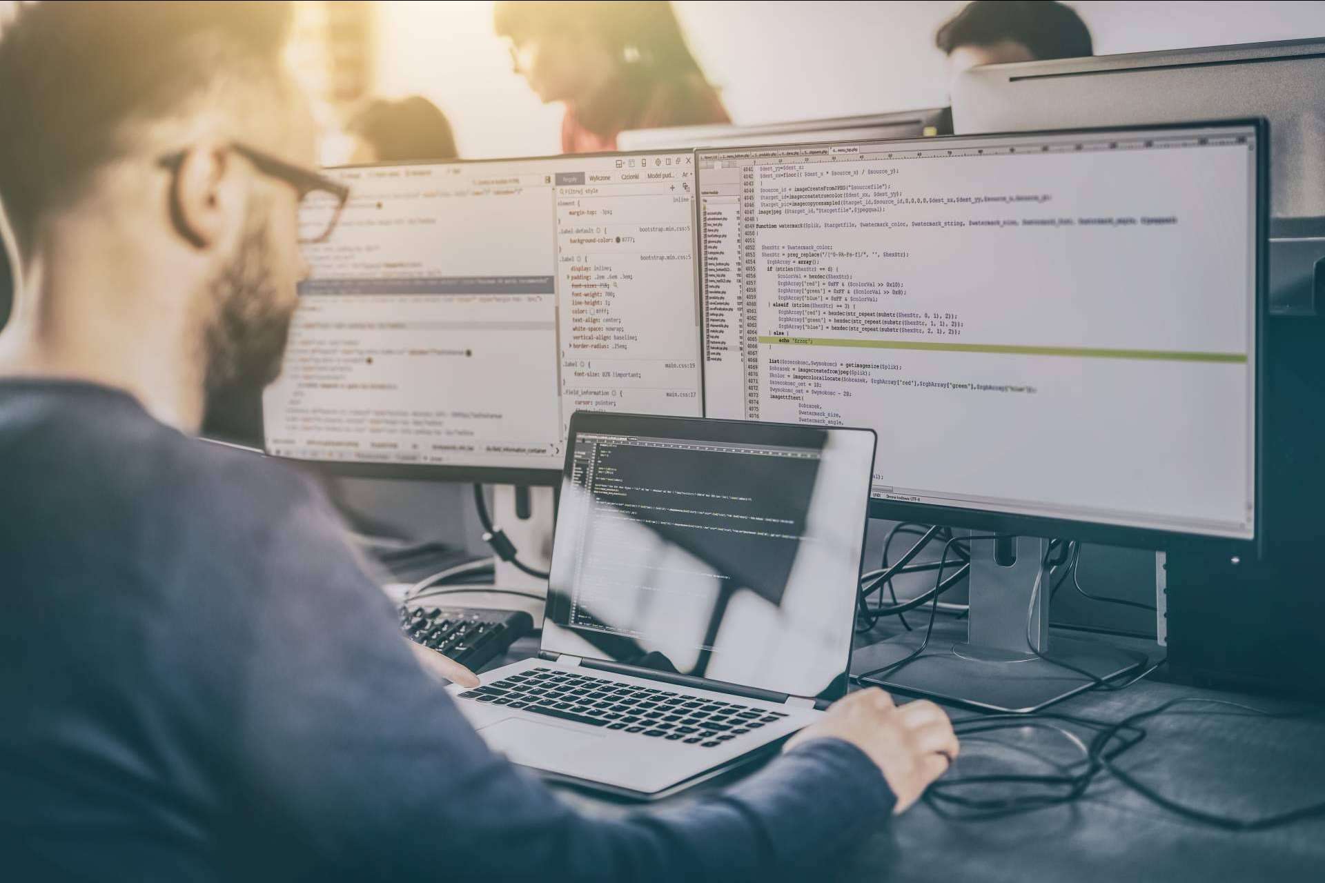 La importancia del desarrollo a medida para nuevos negocios electrónicos de Applinet