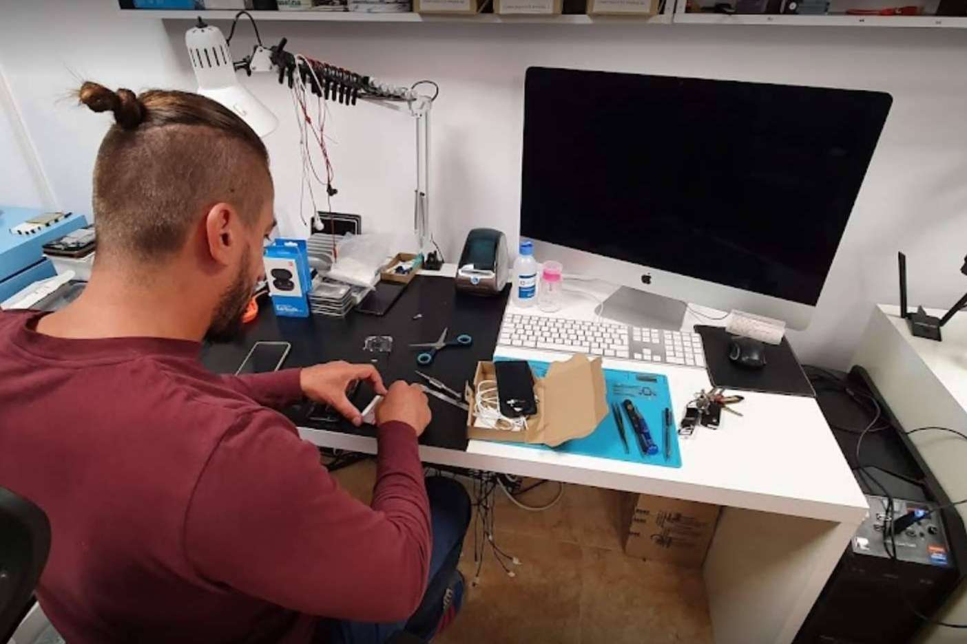 ¿Dónde encontrar una empresa de reparación de móviles y otros electrónicos en Gandía?, por Arréglatelo