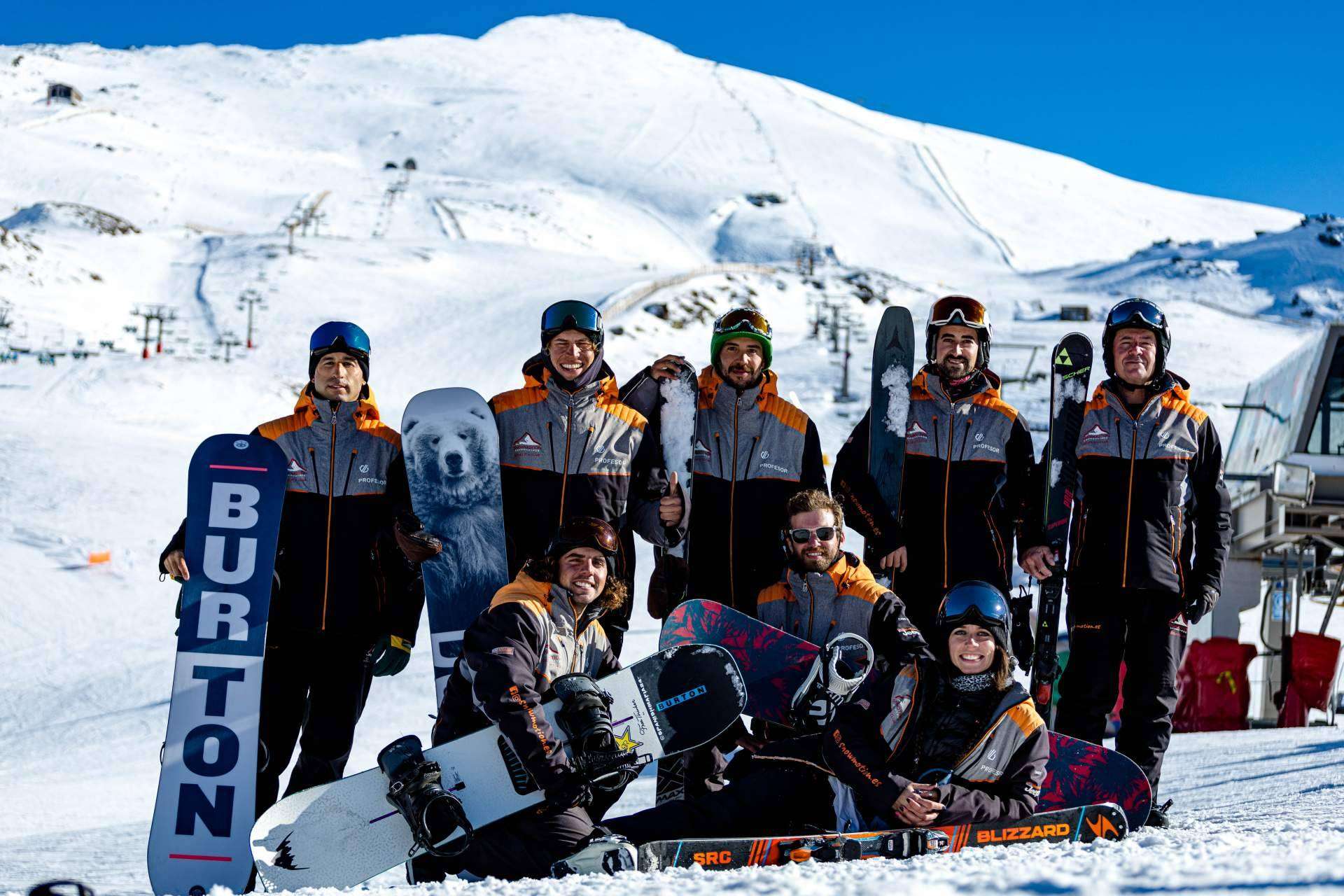 Las clases de esquí y snowboard en Sierra Nevada impartidas por Snowmotion