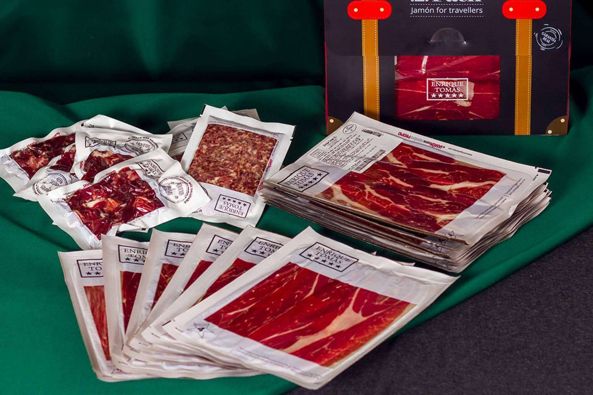 Comprar jamón de bellota ibérico para hacer el regalo perfecto en las celebraciones gracias a Enrique Tomás