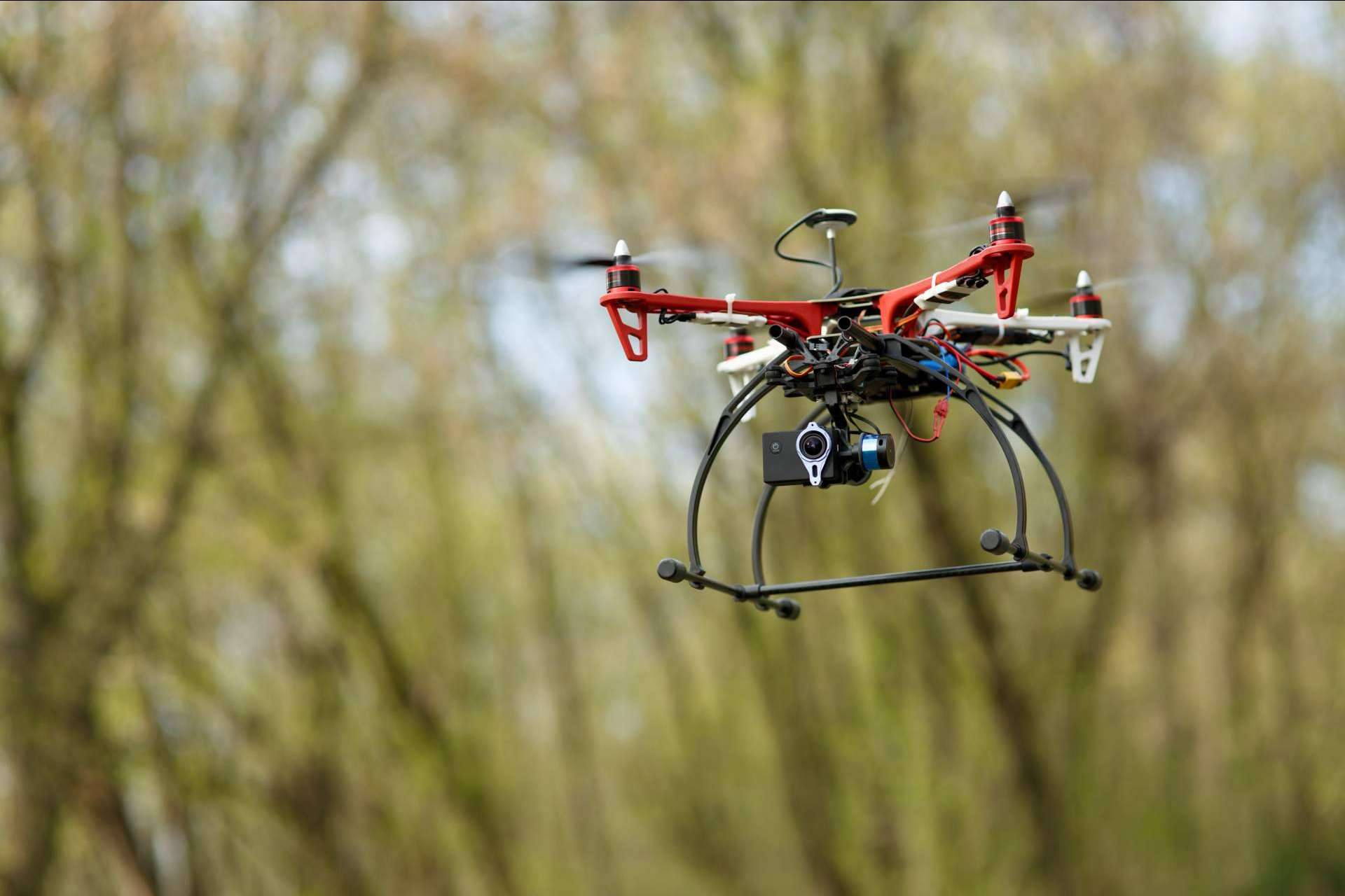 La alternativa segura para acabar con las plagas son los drones plaguicidas, por FRP