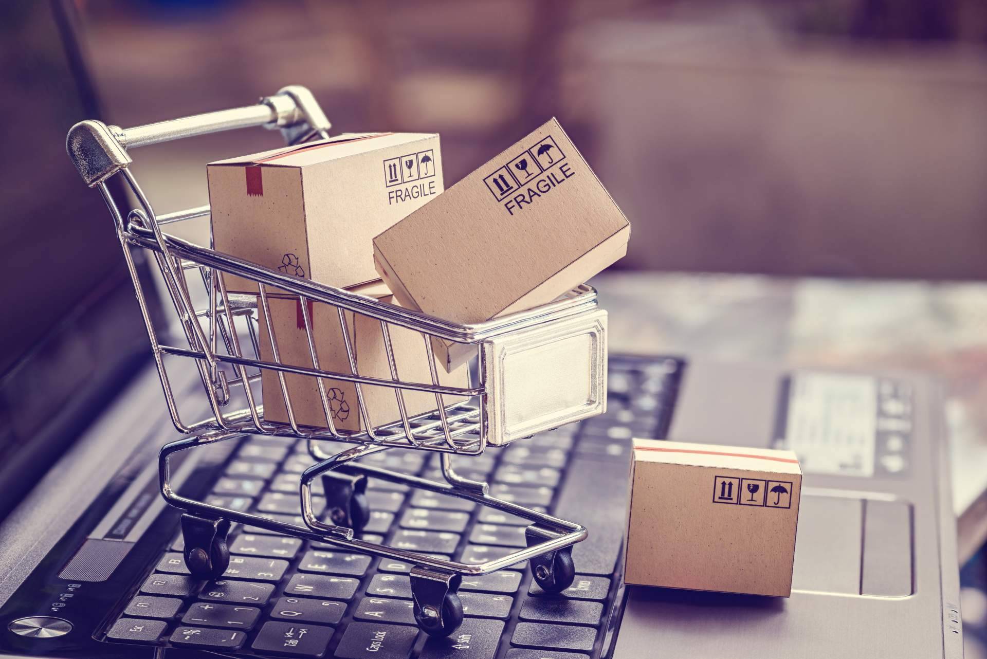 Dar a conocer a pequeños comercios de toda España con el centro comercial virtual Dámelo Dámelo