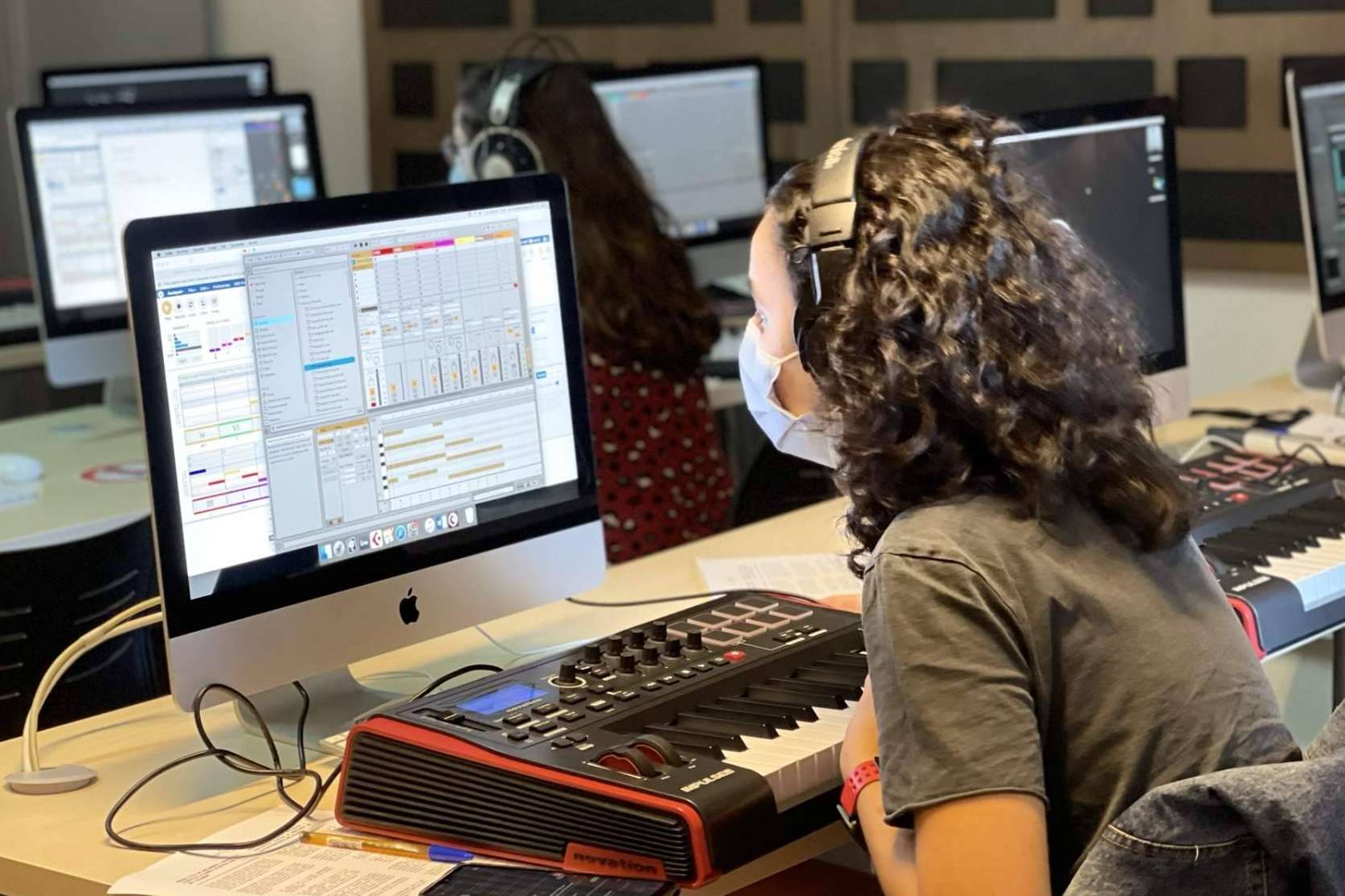 EUMES, la escuela de producción musical, se adapta a las nuevas necesidades del mercado