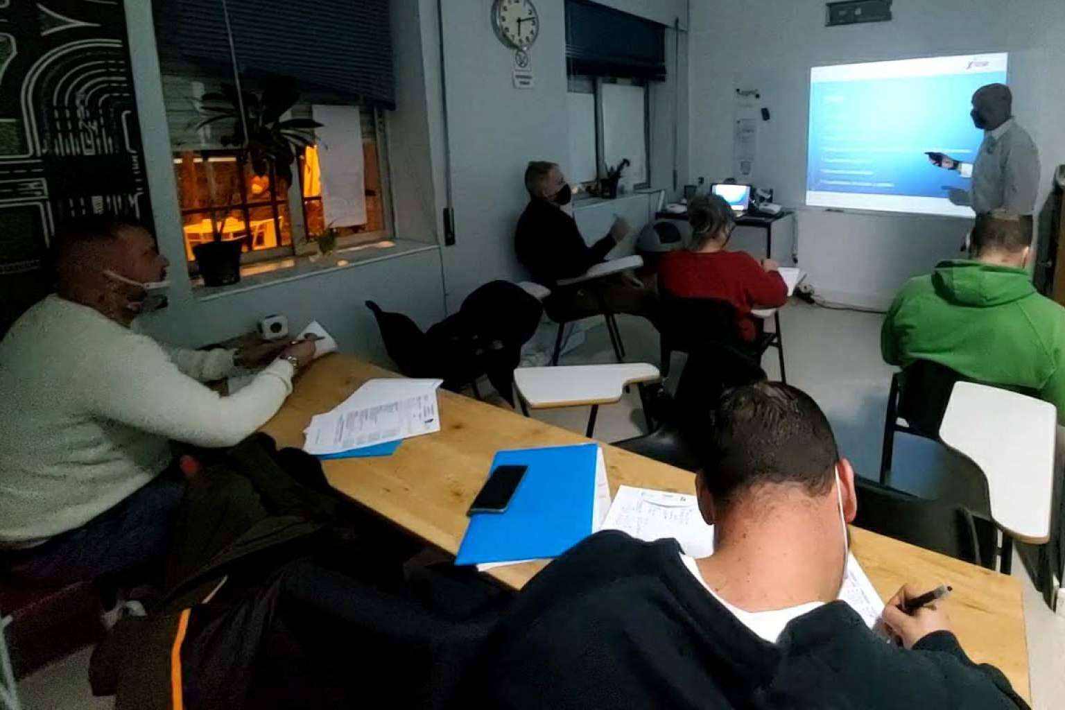 El centro de formación para iniciarse como piloto de drones, Aeroescuela Extreme