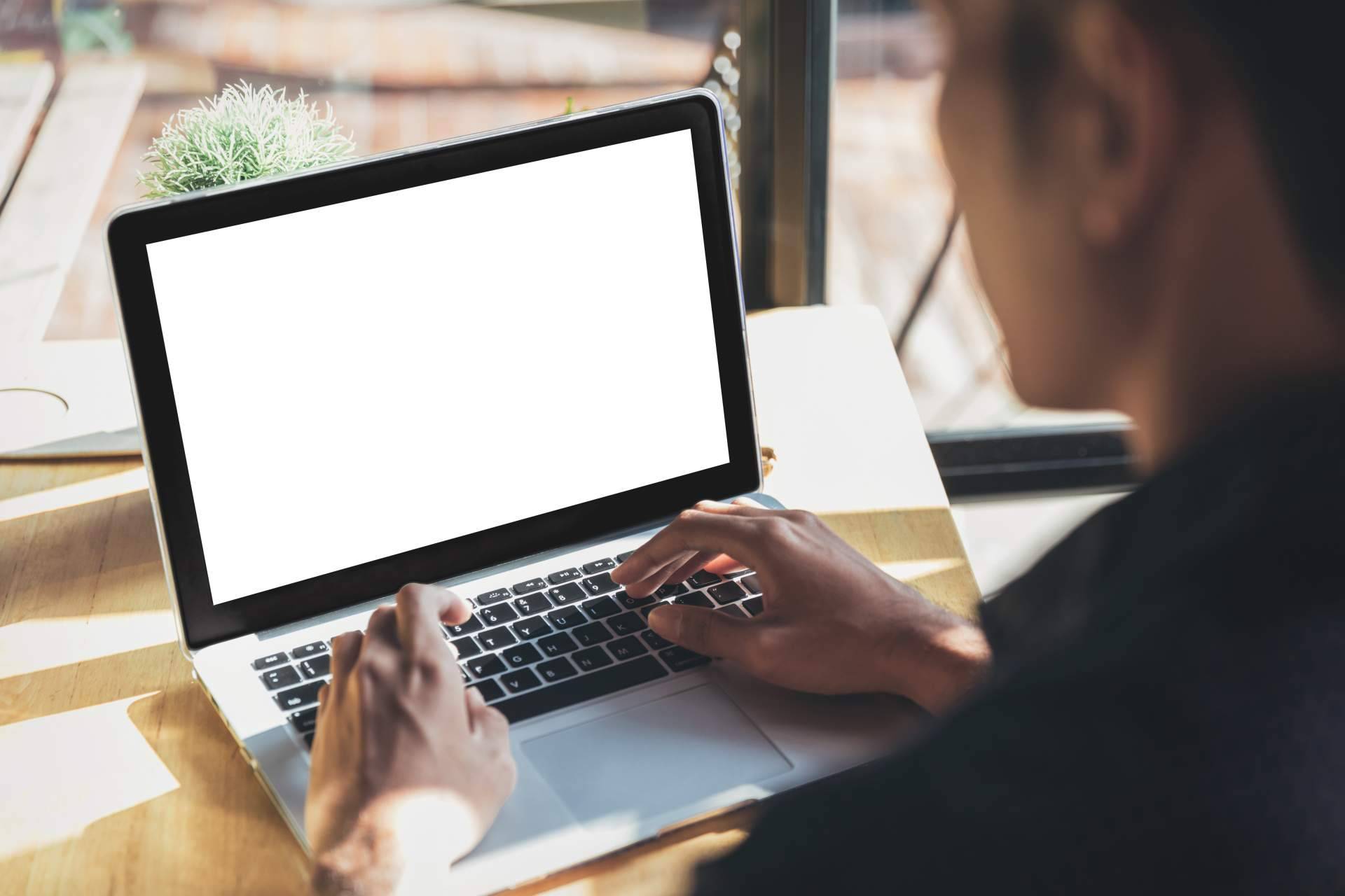 Traductores jurados ofrecen sus servicios en Barcelona a través de la empresa Iuratum