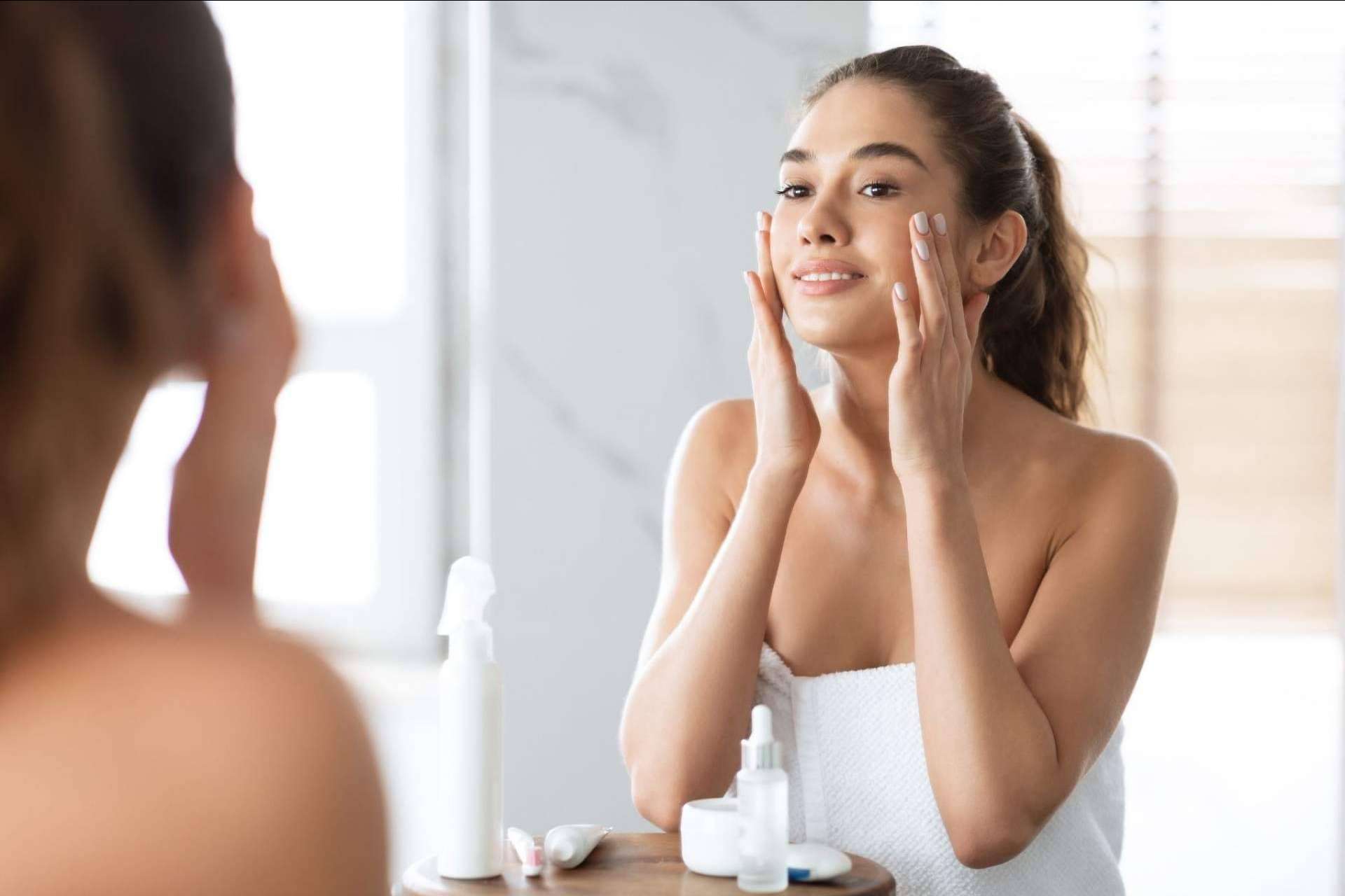 Amplia variedad de productos faciales de parafarmacia en OpenHoris