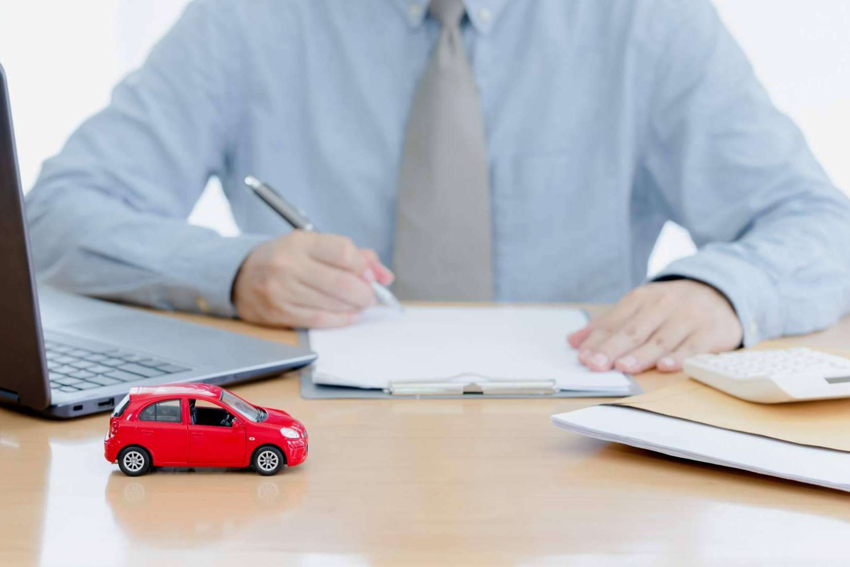 Vender un coche nunca fue tan fácil, por SF Motor