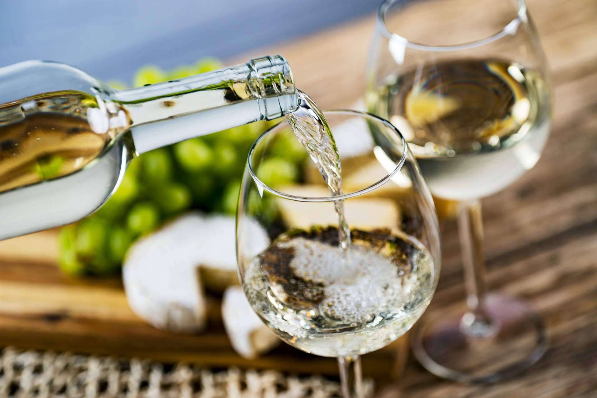 La dedicada selección de denominaciones españolas con la bodega de vinos de Club Masterchef