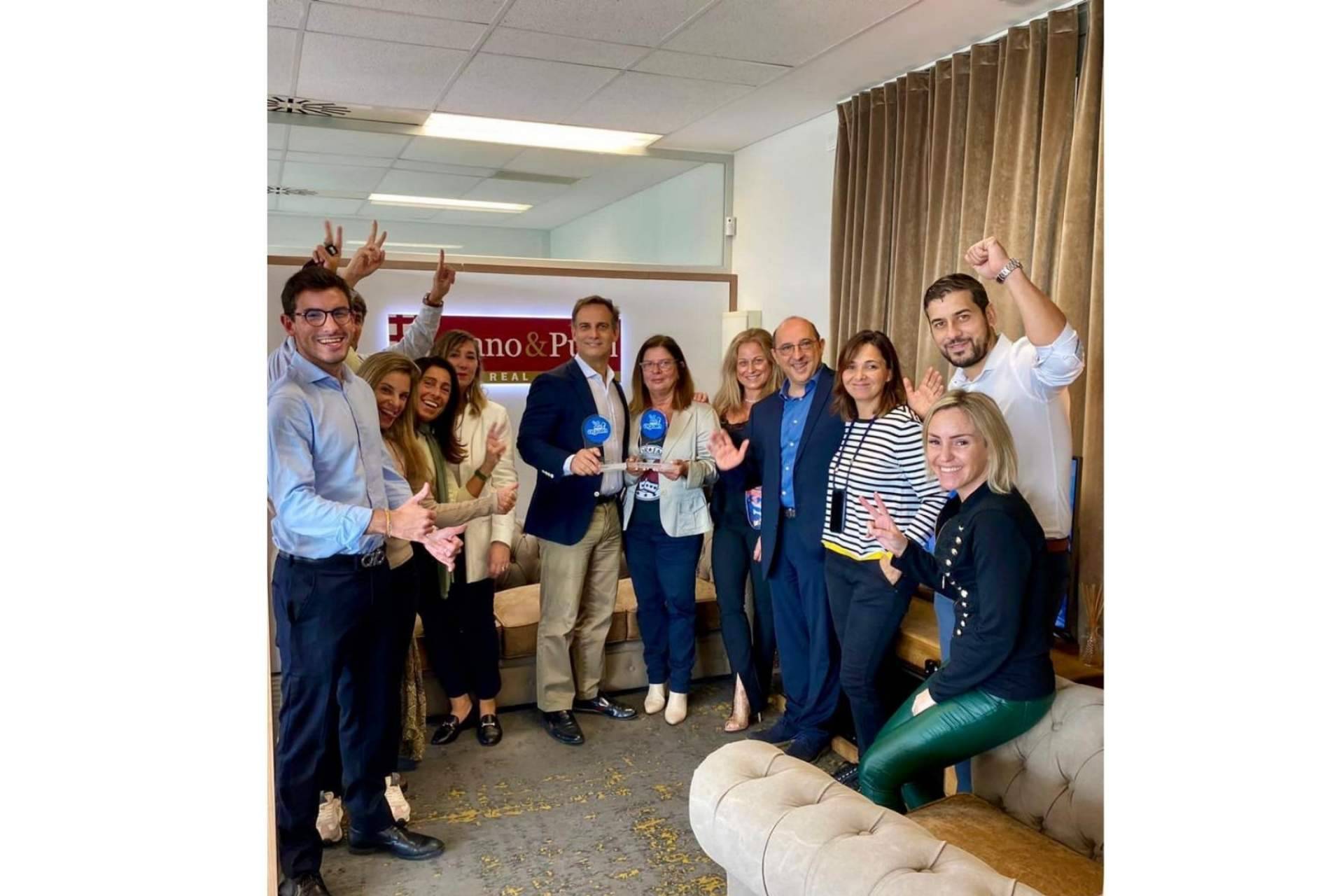 Cano & Pujol Prime Real Estate triunfa en la convención anual Notegés con dos galardones