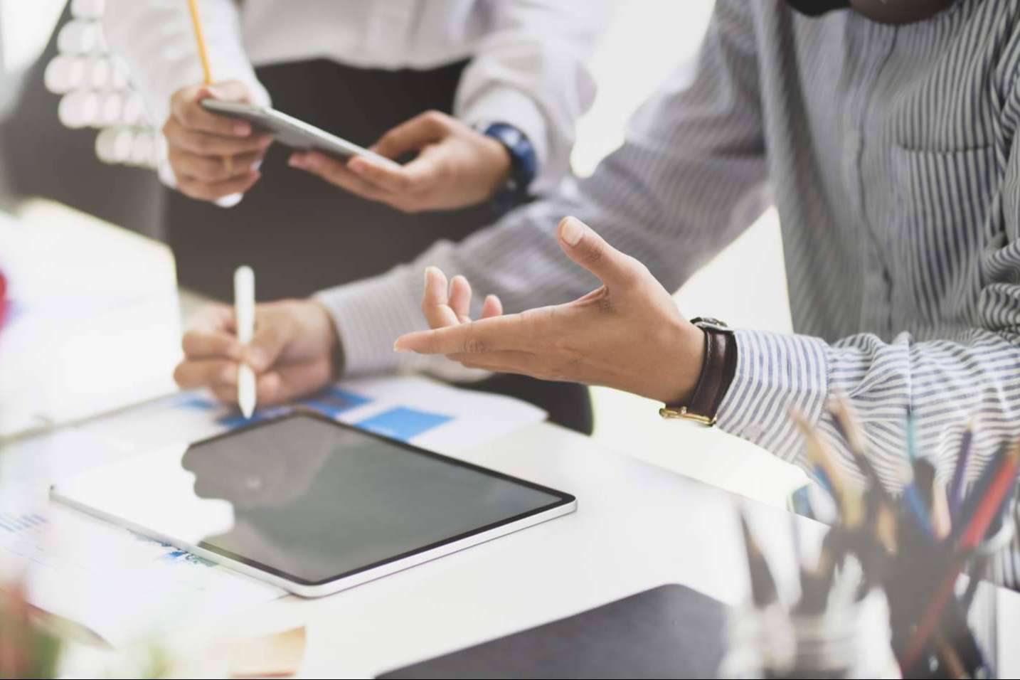 Gestión de campañas de Google Ads, ¿Contratar a un freelance o a una agencia?