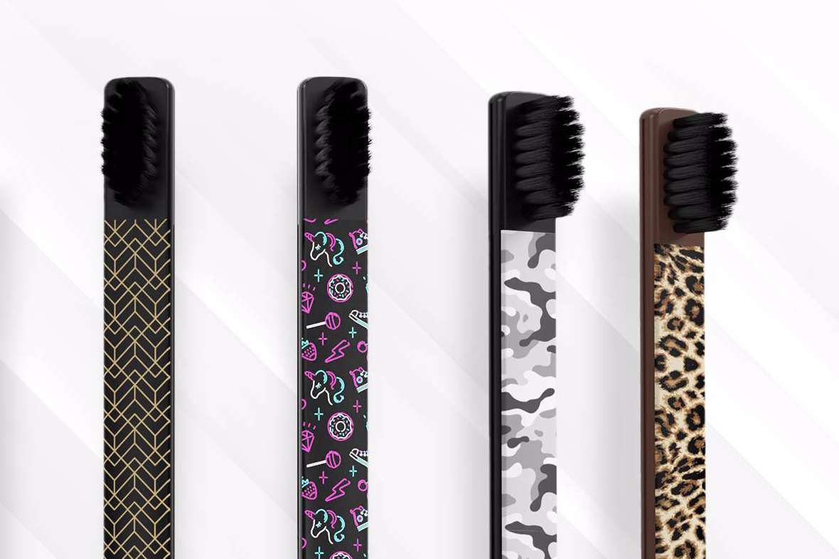 Cepillos de dientes originales y con mango 100% reciclable y un 30% menos de plástico