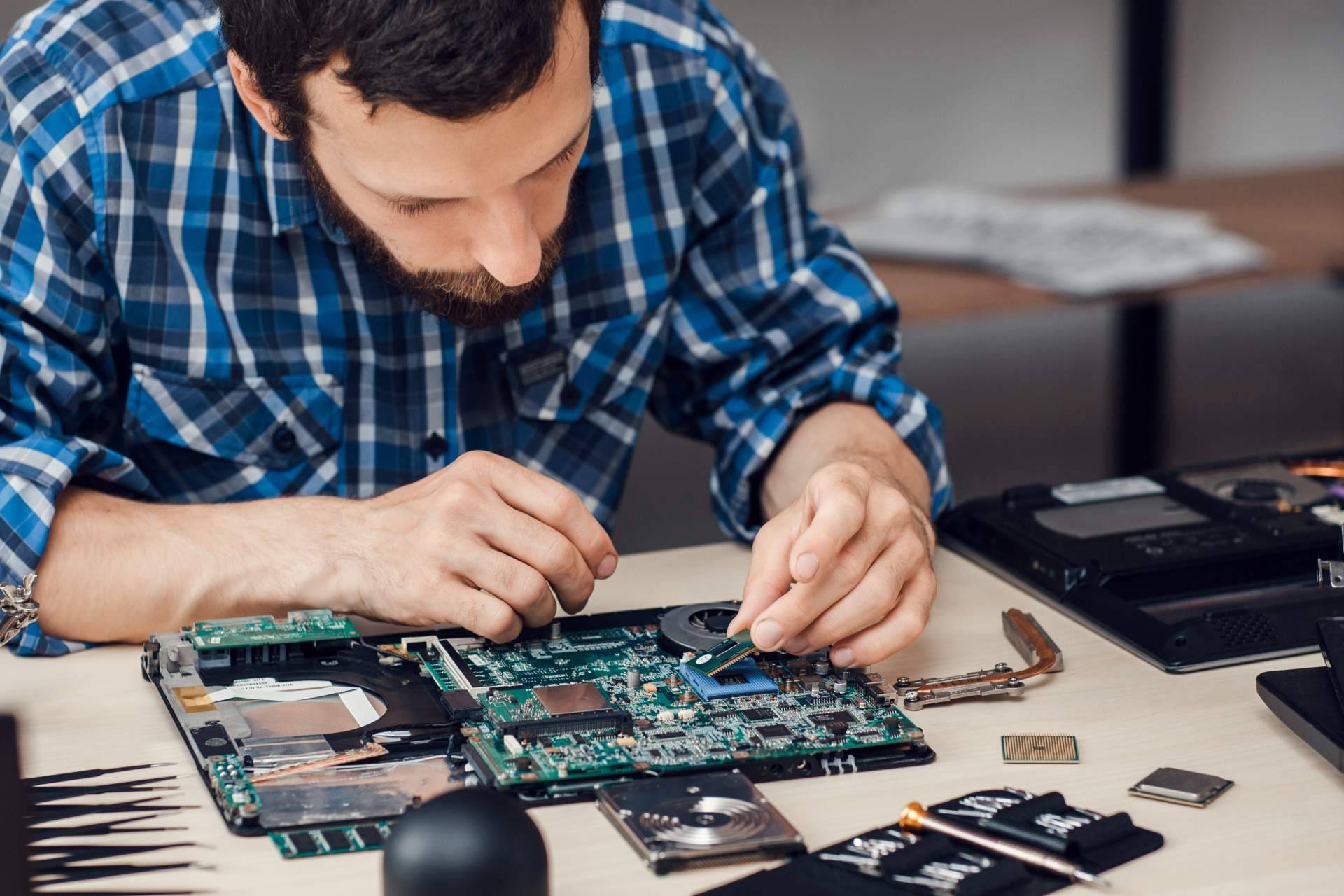 Los servicios de mantenimiento informático de Tancra Systems