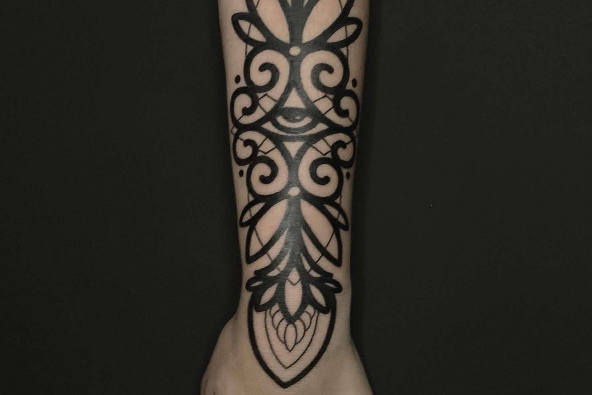 Los expertos de Steel of Doom explican cómo curar un tatuaje