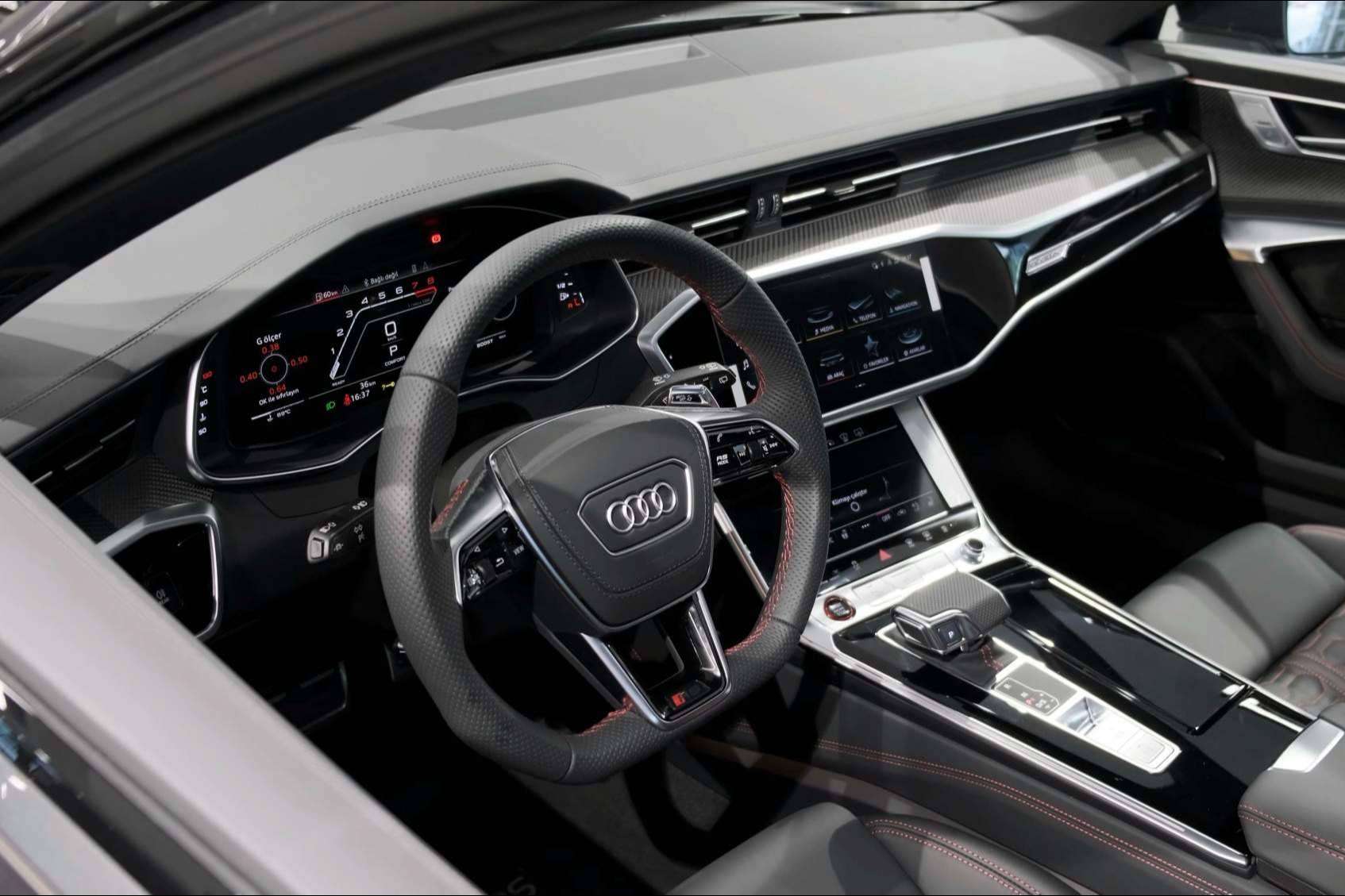 SF Motor dispone del Audi A8 en sus dos motorizaciones