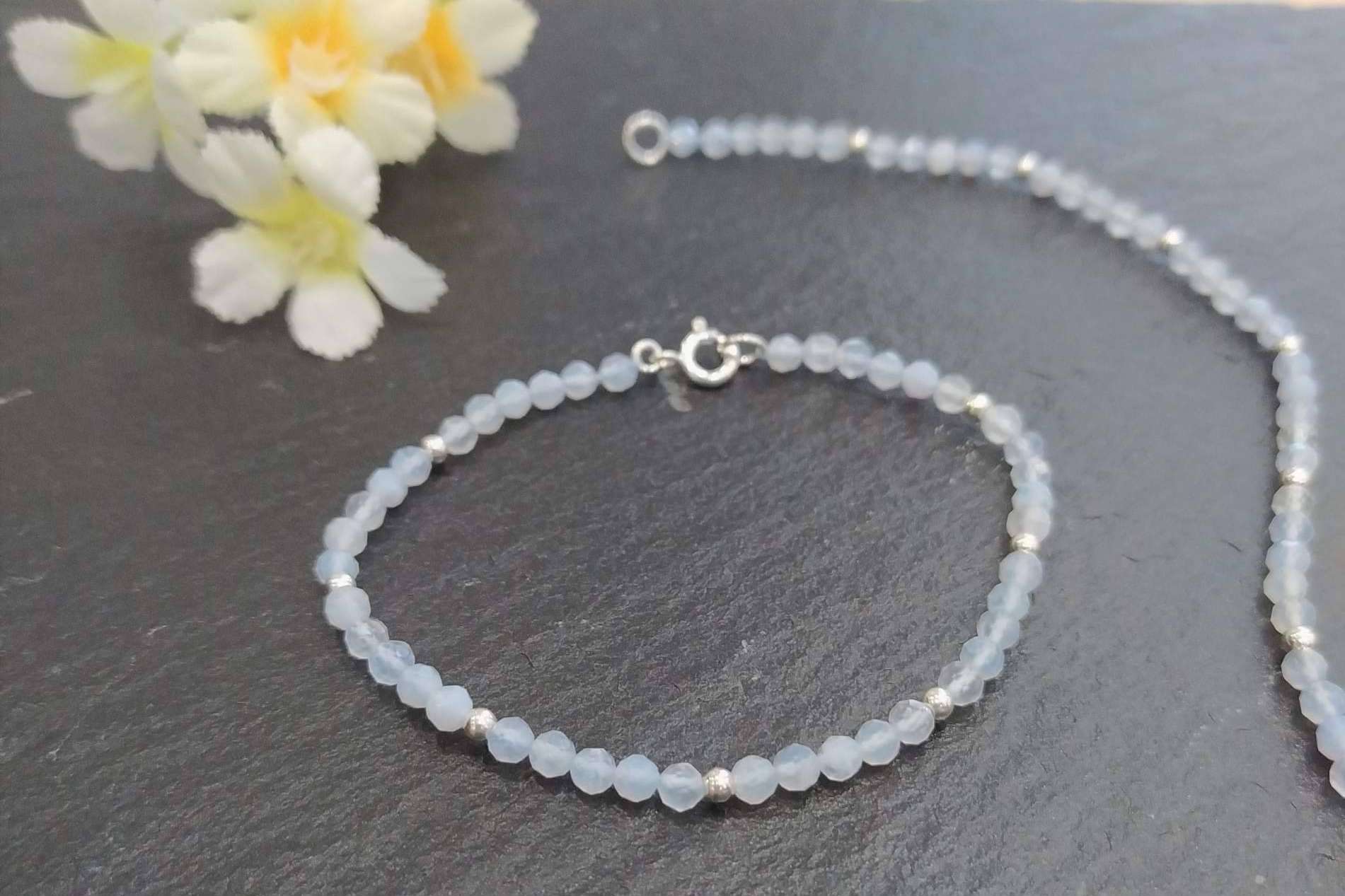 Con las joyas de Dreki, ir a la moda esta primavera con los colores en tendencia es más fácil
