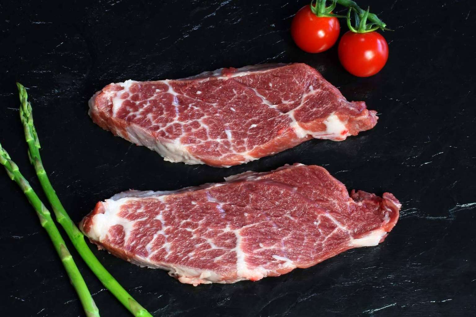 País de Quercus dispone de carne de ibérico saludable de la dehesa, ácido oleico y salud cardiovascular