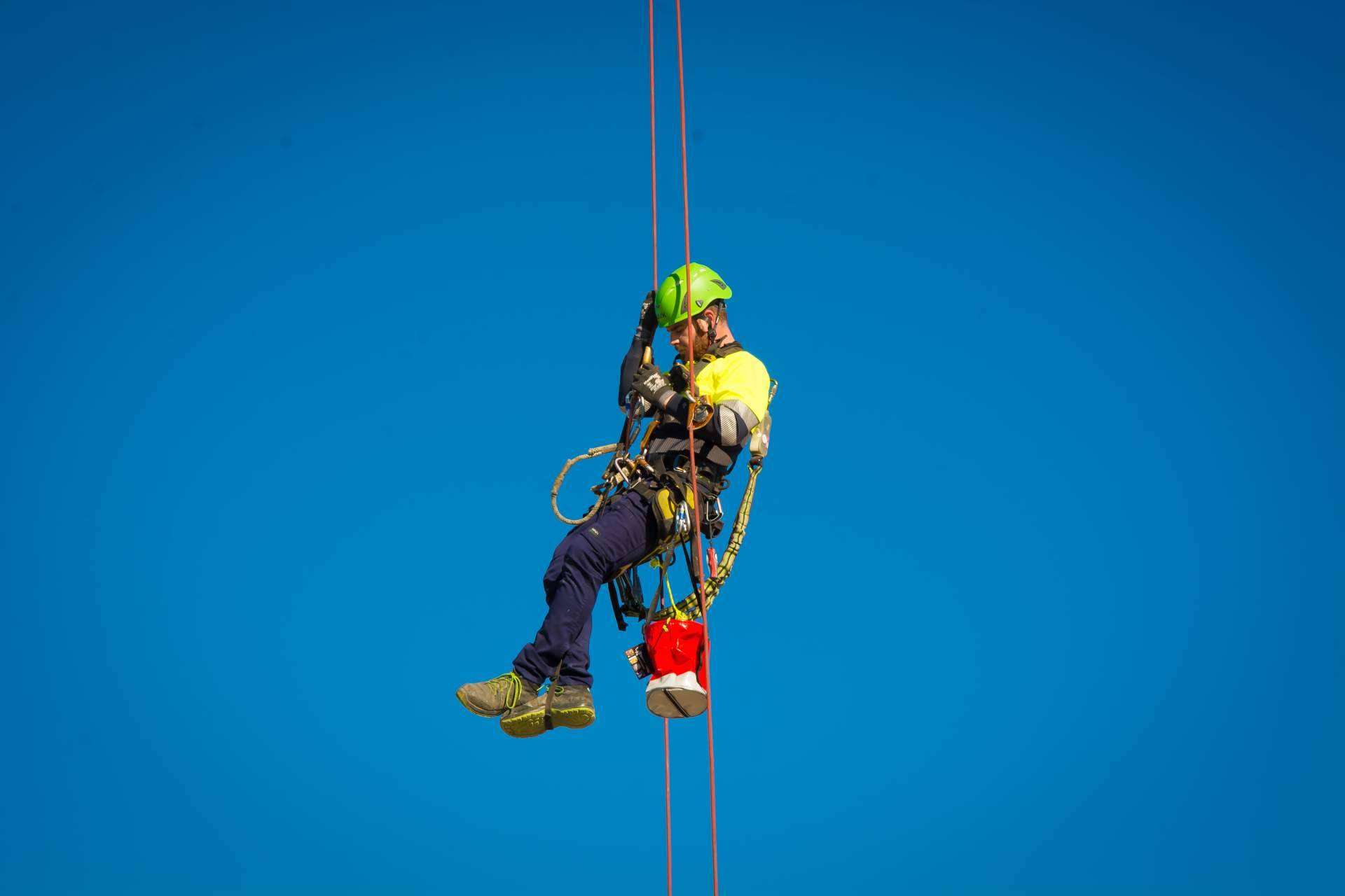 ¿Cuáles son los mitos y leyendas sobre los trabajos verticales?, con WorkProtec
