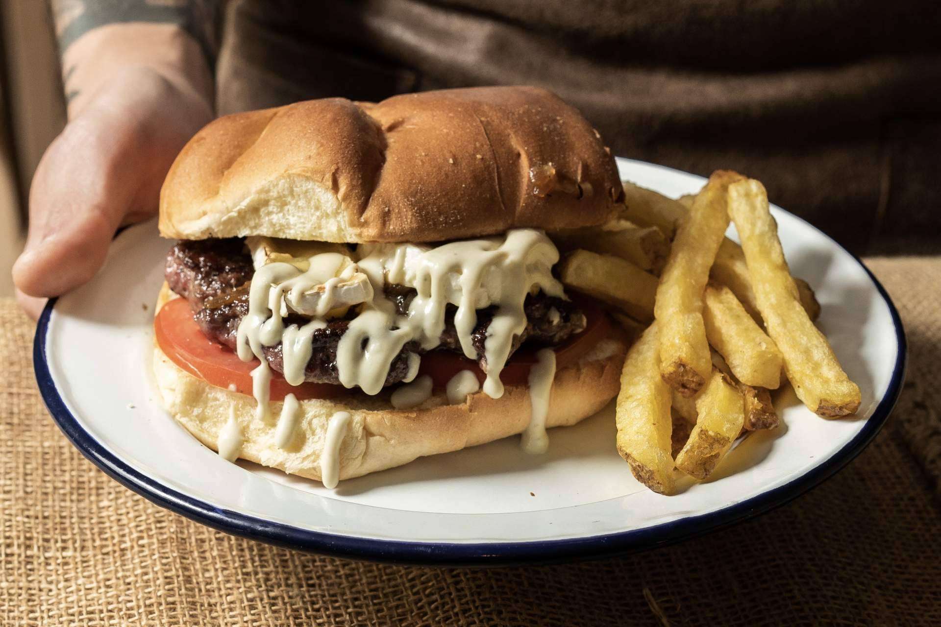 Carnes y hamburguesas en Barcelona con un sabor único en el restaurante Tío Joe