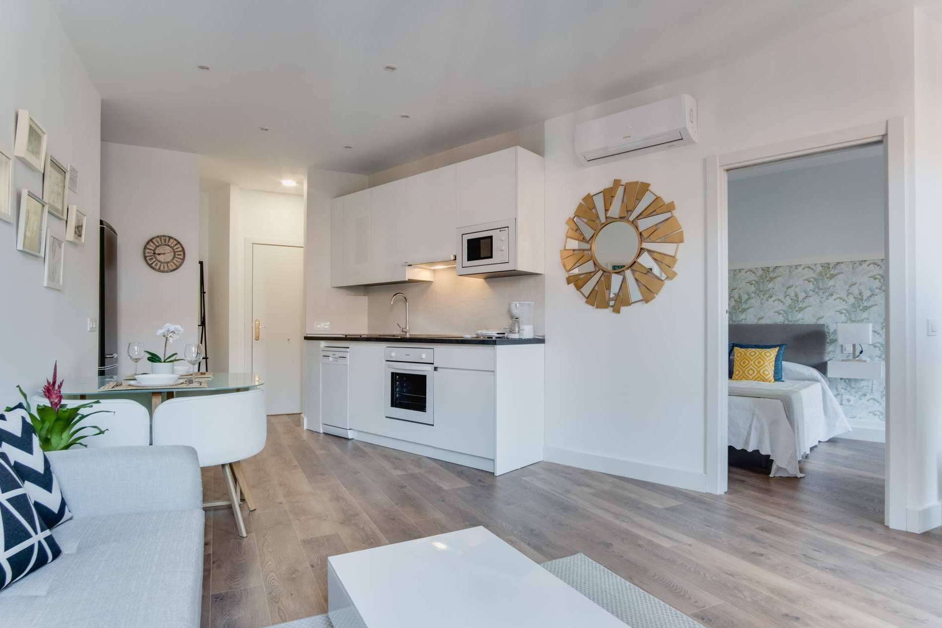 Los beneficios que obtienen los propietarios al contratar una agencia de gestión inmobiliaria, por Homes2Rent