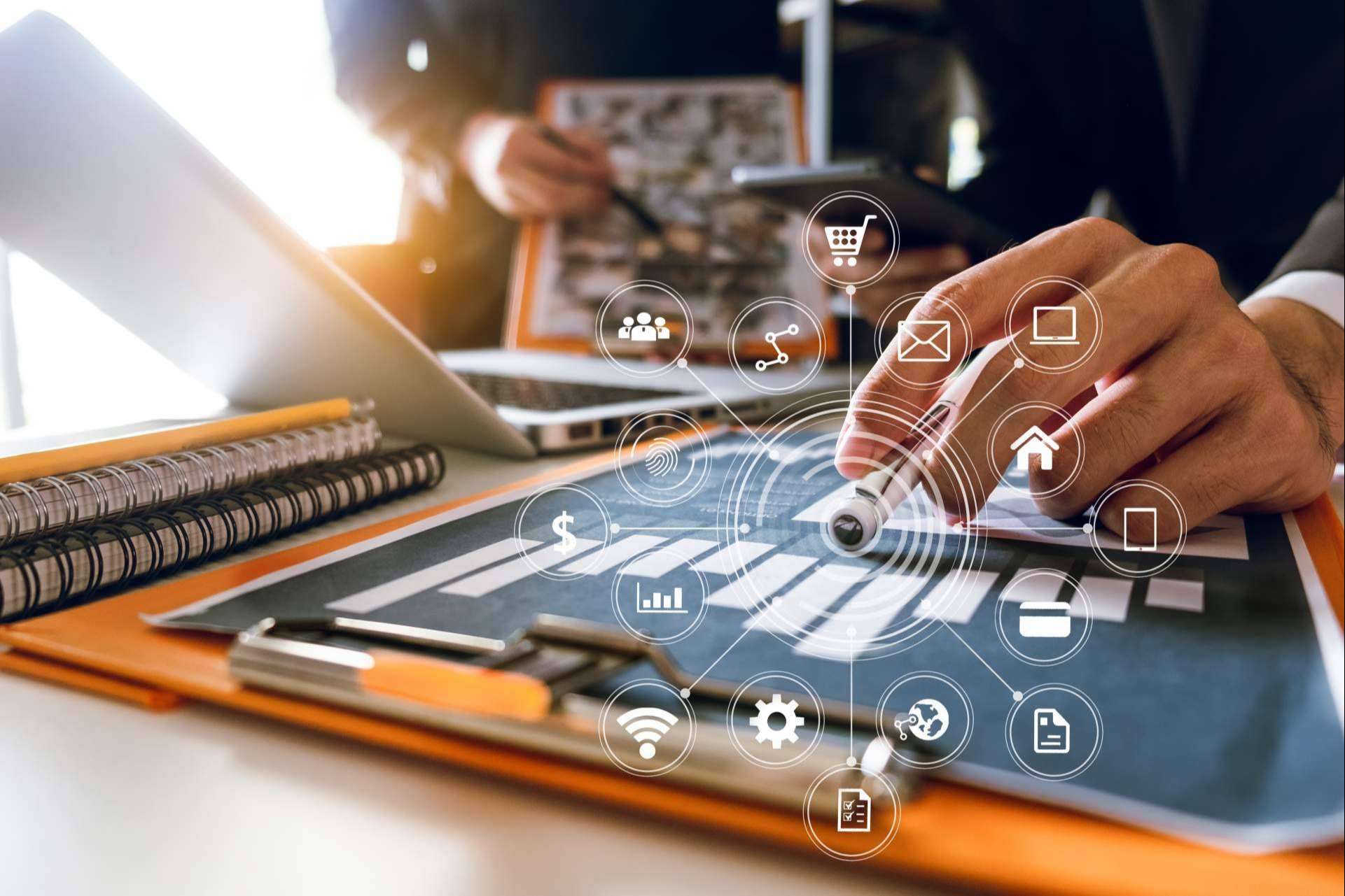 ¿Qué servicios de marketing digital para pymes en España ofrecen los profesionales de Socialway?