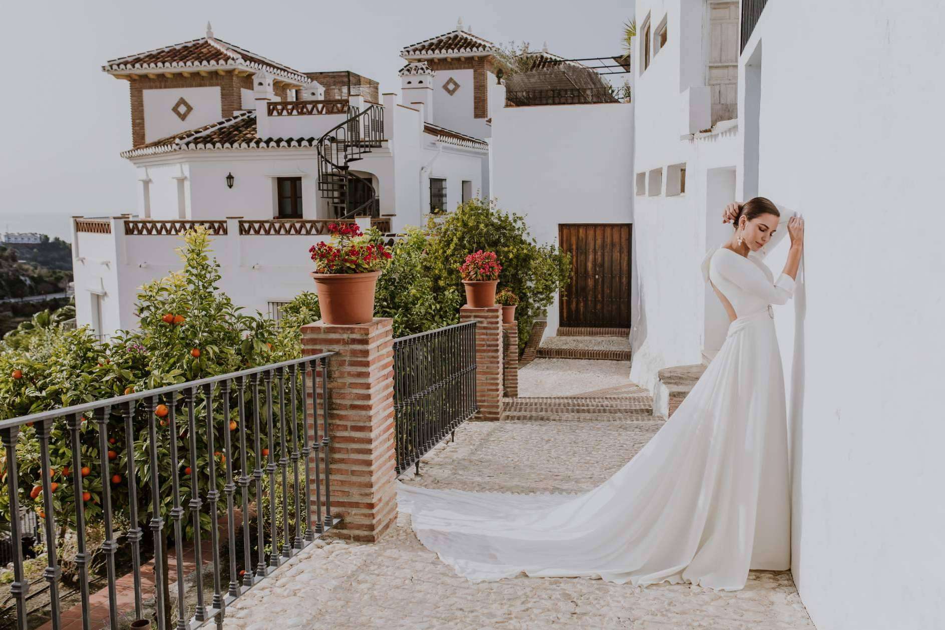 Un vestido único para cada novia, la filosofía que sostiene la diseñadora Silvia Fernández
