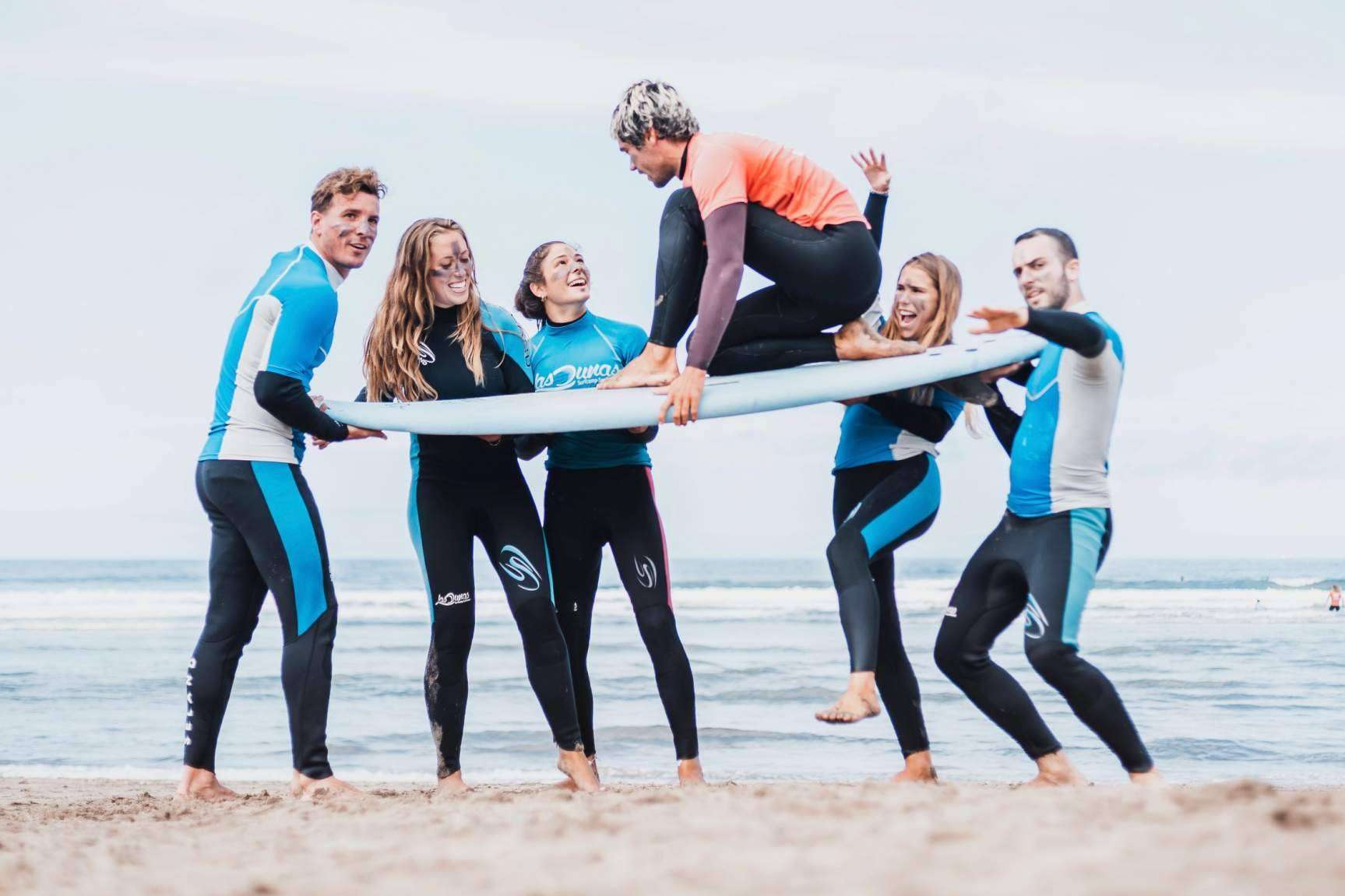 El entorno beach lifestyle y surf de la mano de Family Surfers - Surfcamp Las Dunas