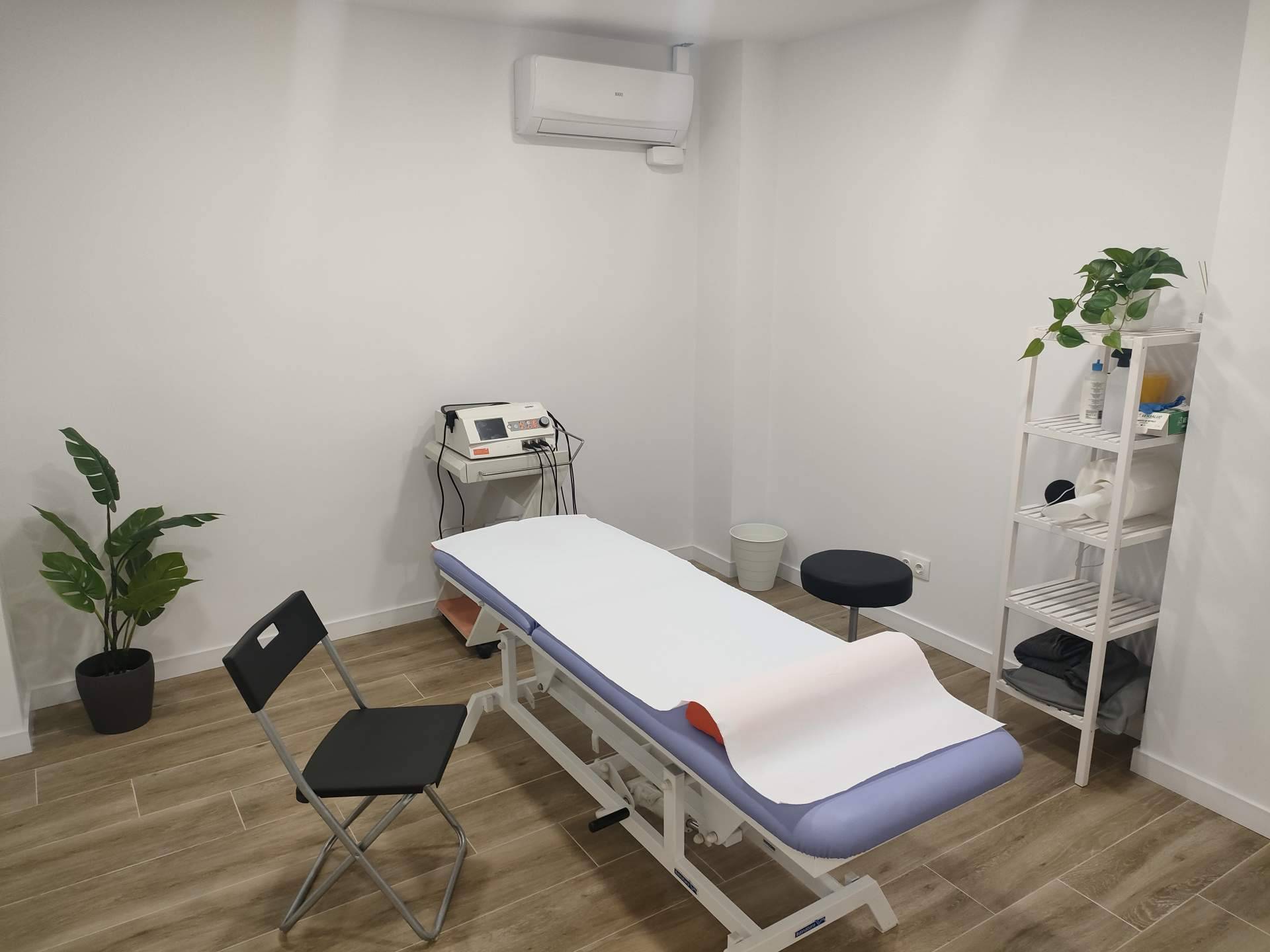 Vivir sin dolor. Es abierto un nuevo centro de fisioterapia en Barcelona por la Clínica Axial