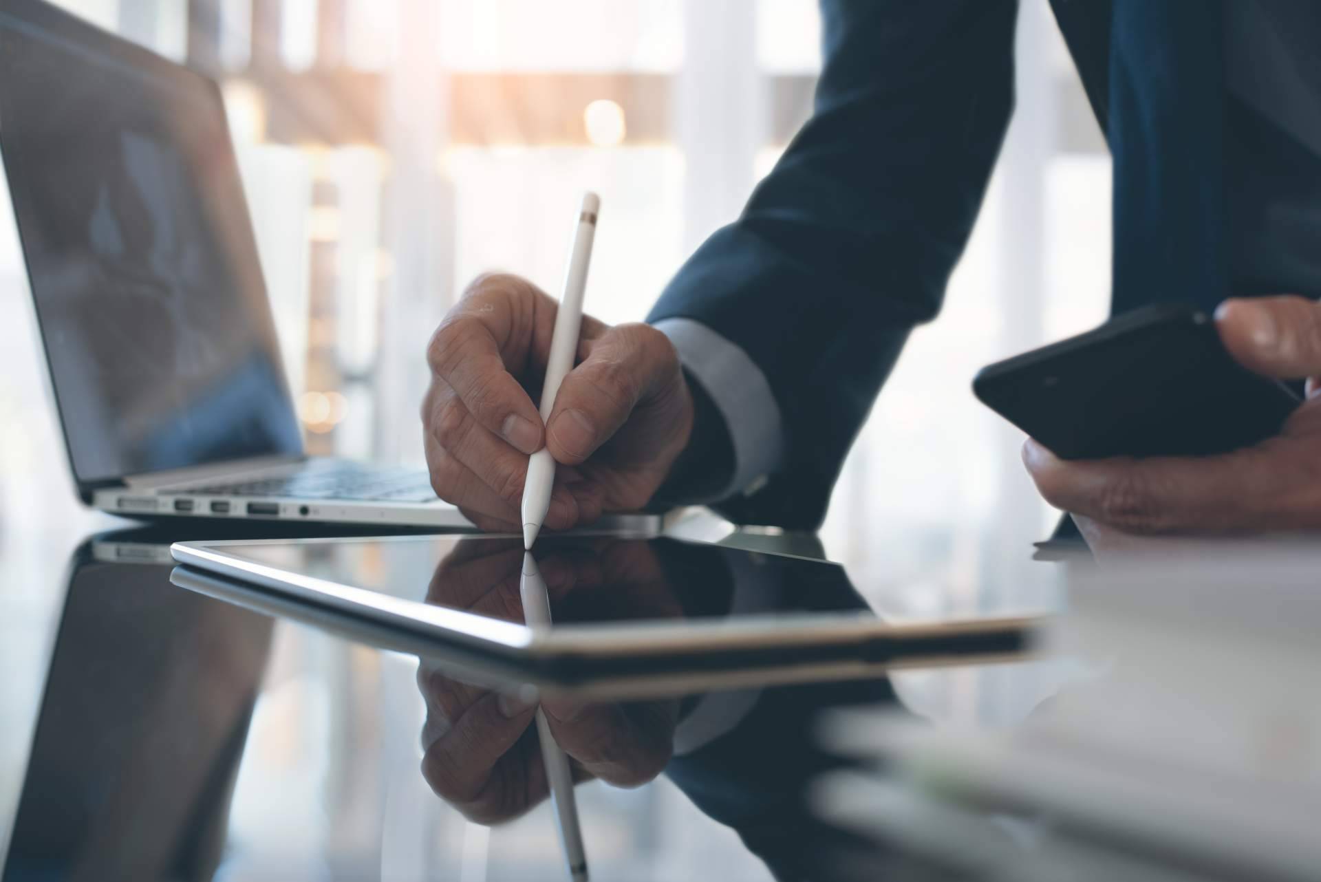 Las ventajas de SIGNply, todo lo necesario para realizar una firma digital